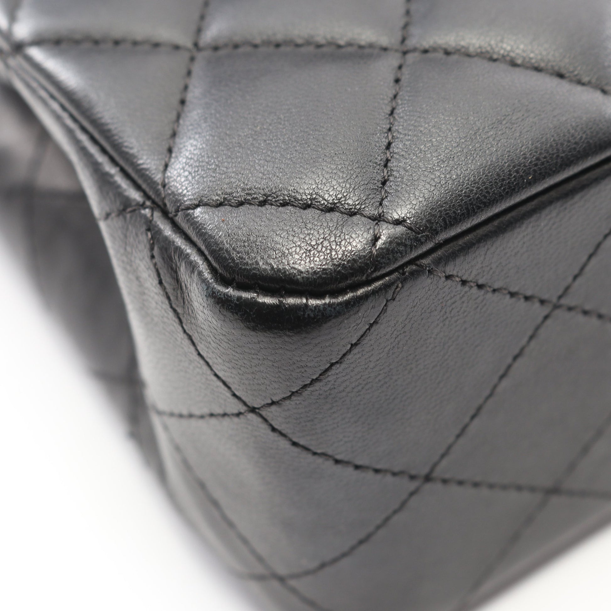 マトラッセ Wフラップ Wチェーンショルダーバッグ ラムスキン ブラック シルバー金具 シャネル バッグ CHANEL