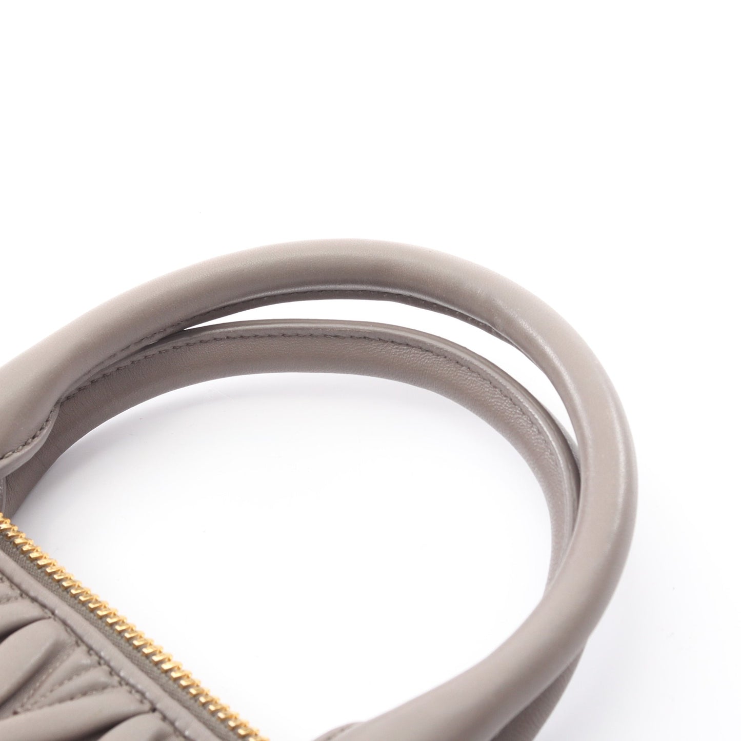 マテラッセ ハンドバッグ レザー グレーベージュ 2WAY ミュウミュウ