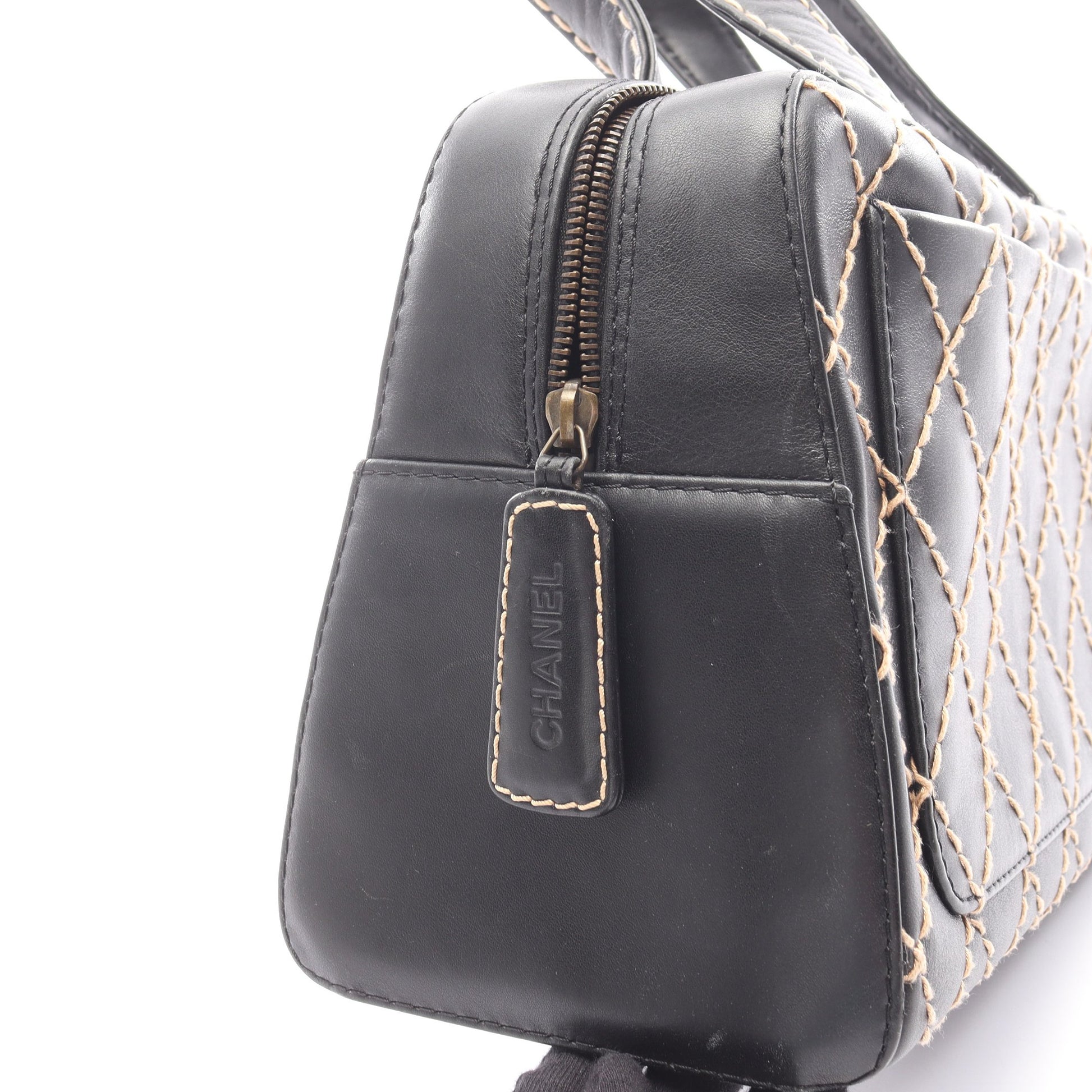 ワイルドステッチ ハンドバッグ ミニボストンバッグ レザー ブラック ゴールド金具 シャネル バッグ CHANEL