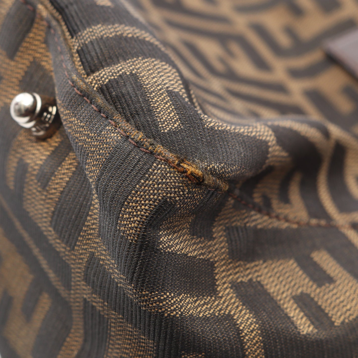 ズッカ ハンドバッグ トートバッグ キャンバス レザー ブラウン ダークブラウン フェンディ