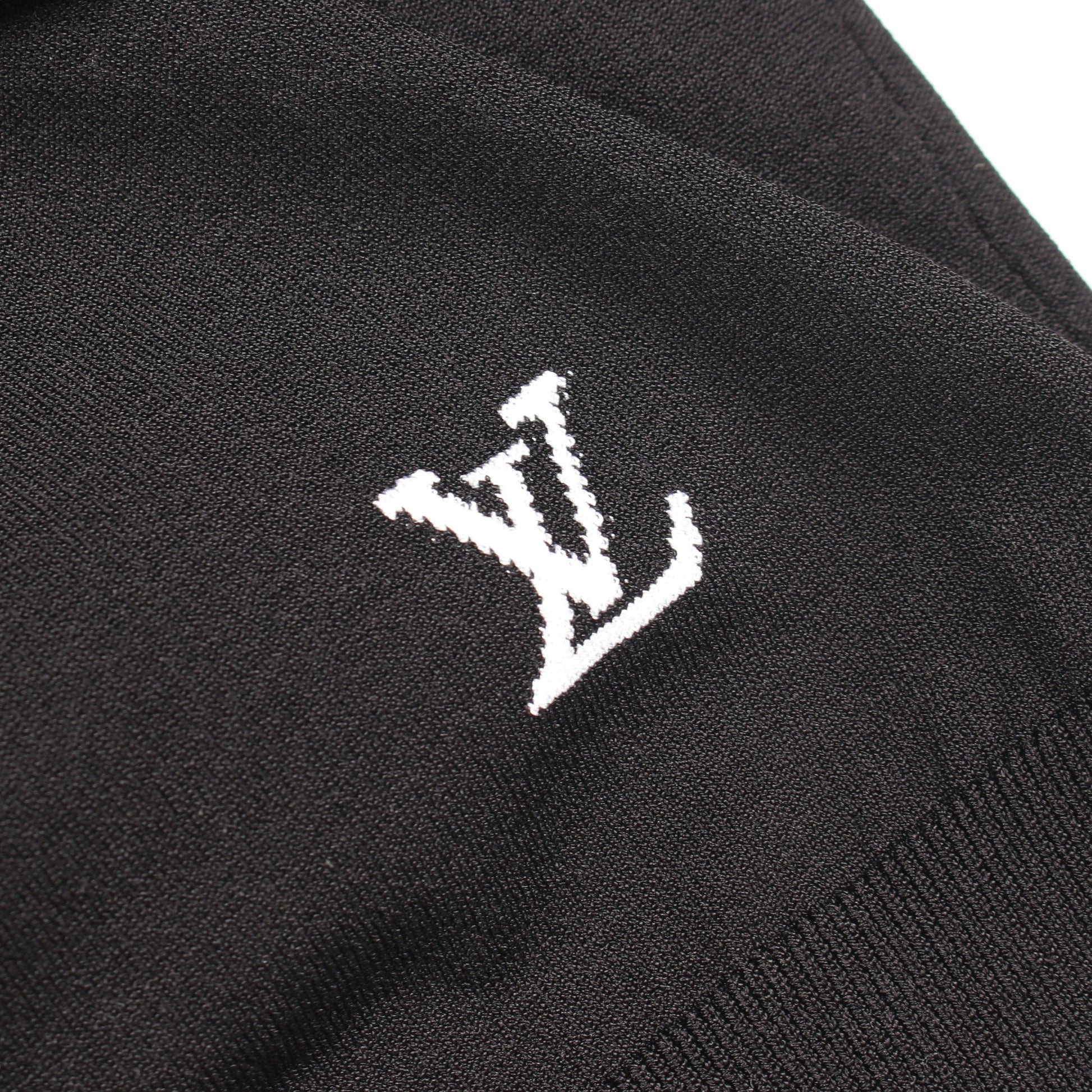チェーンディテール ショルダージップ ハイネック ニット ビスコース ブラック ゴールド ルイヴィトン トップス LOUIS VUITTON