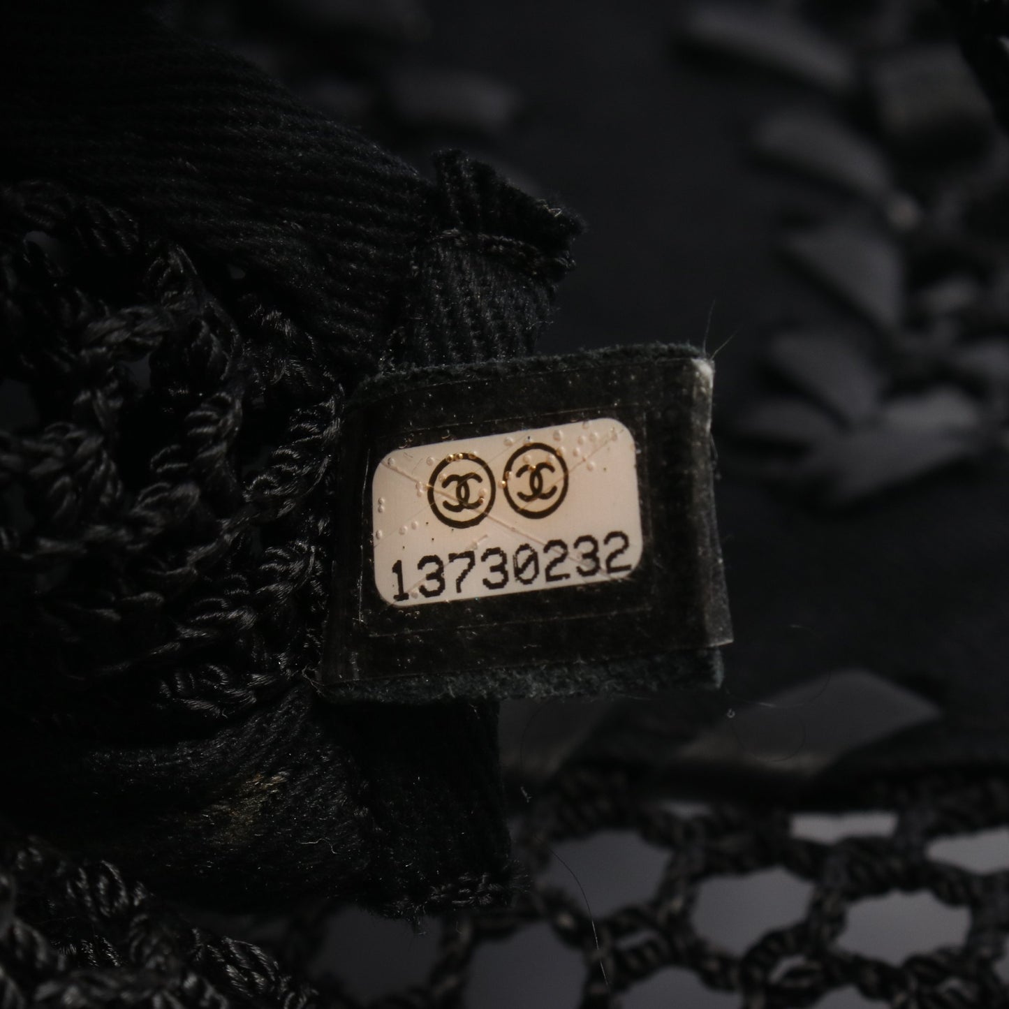 ココマーク チェーンショルダーバッグ メッシュ レザー ブラック シルバー金具 フリンジ シャネル バッグ CHANEL
