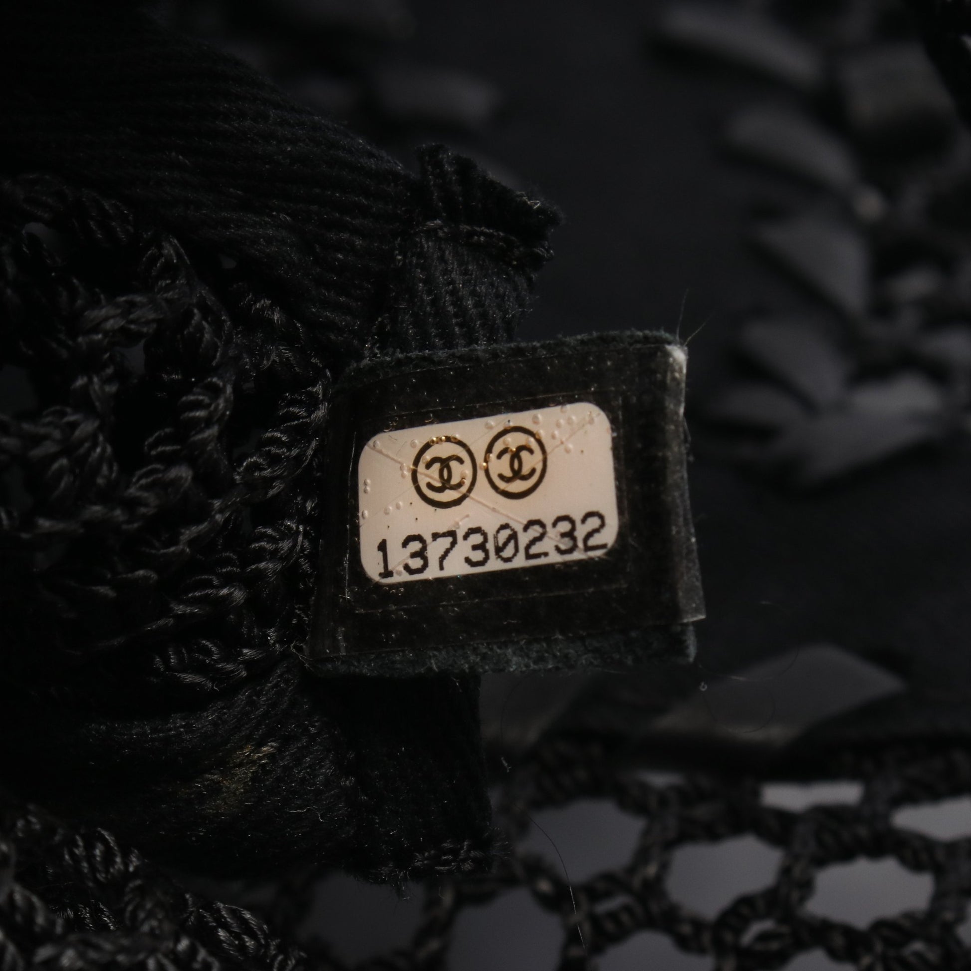 ココマーク チェーンショルダーバッグ メッシュ レザー ブラック シルバー金具 フリンジ シャネル バッグ CHANEL