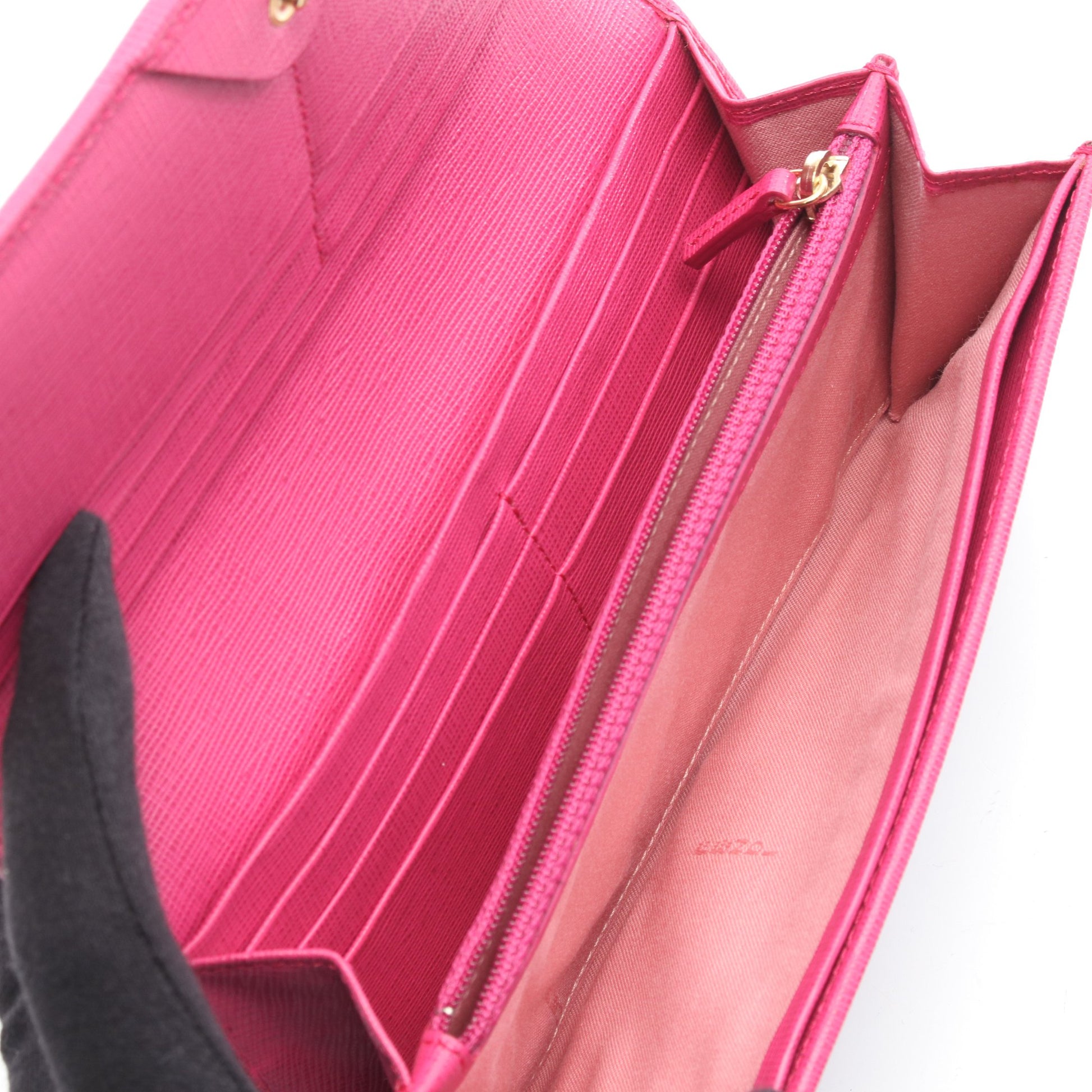 ズッカ 二つ折り長財布 PVC レザー ブラウン ブラック ピンク フェンディ 財布・小物 FENDI