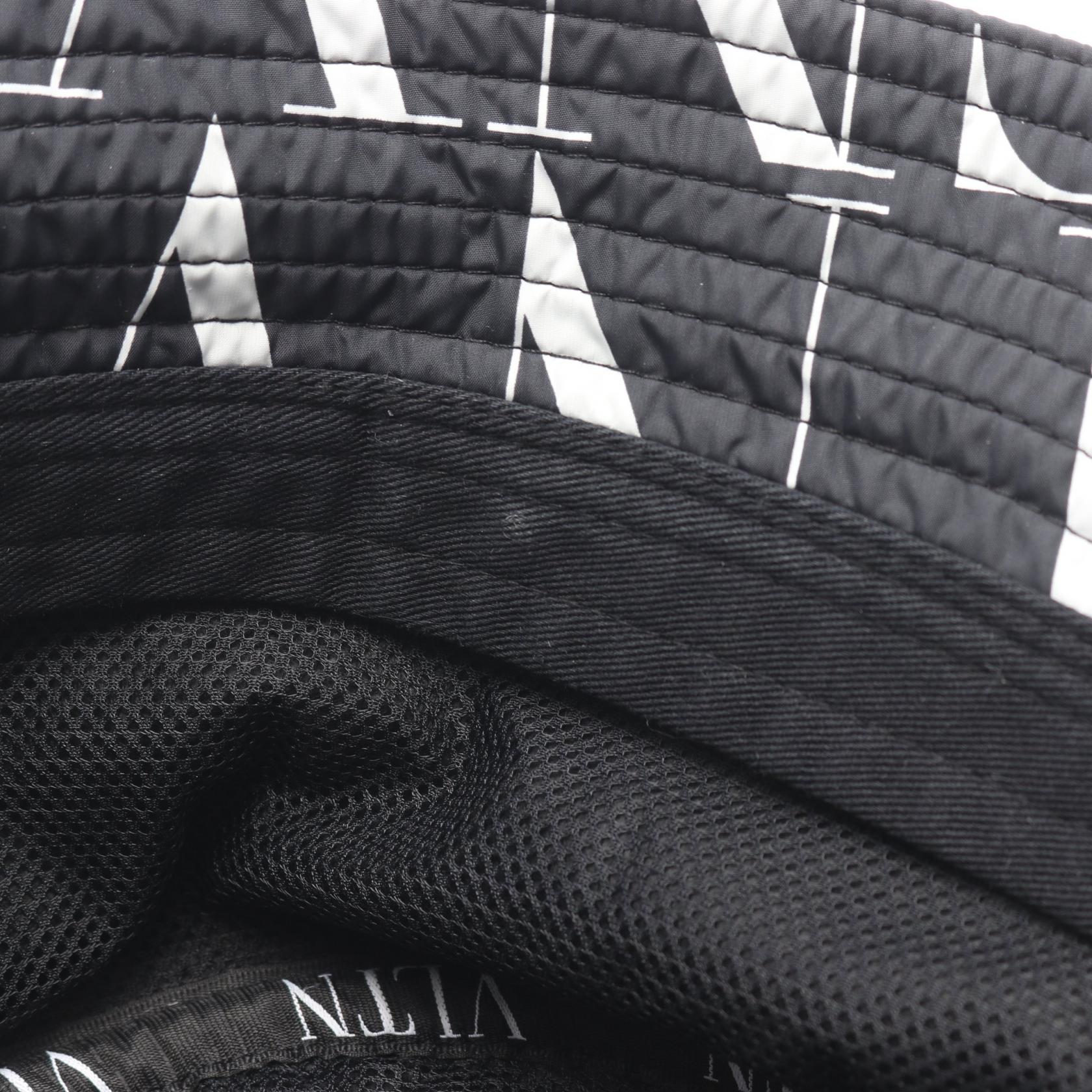VLTNロゴ バケット ハット ナイロン ブラック ホワイト ヴァレンティノガラヴァーニ 財布・小物 VALENTINO GARAVANI