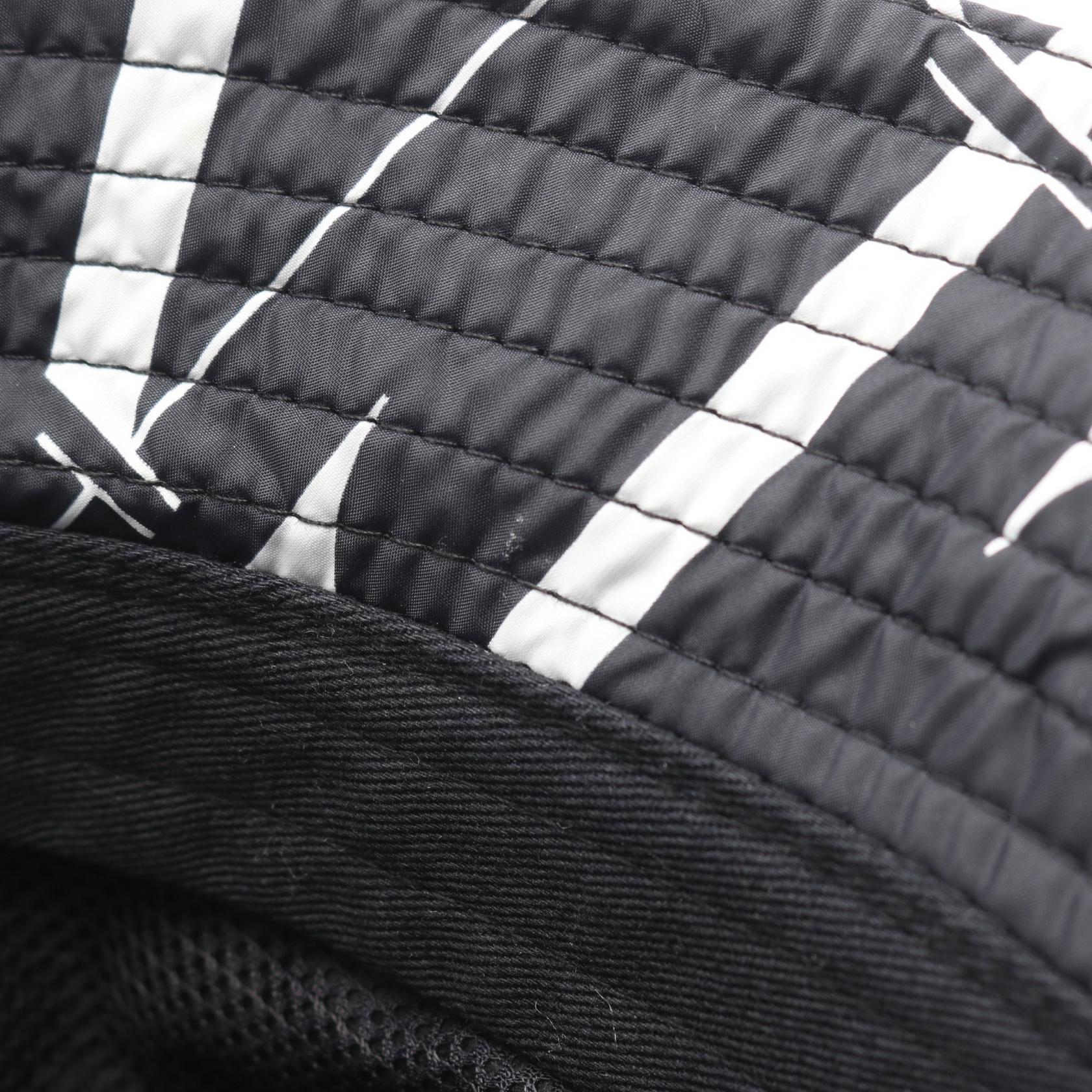 VLTNロゴ バケット ハット ナイロン ブラック ホワイト ヴァレンティノガラヴァーニ 財布・小物 VALENTINO GARAVANI