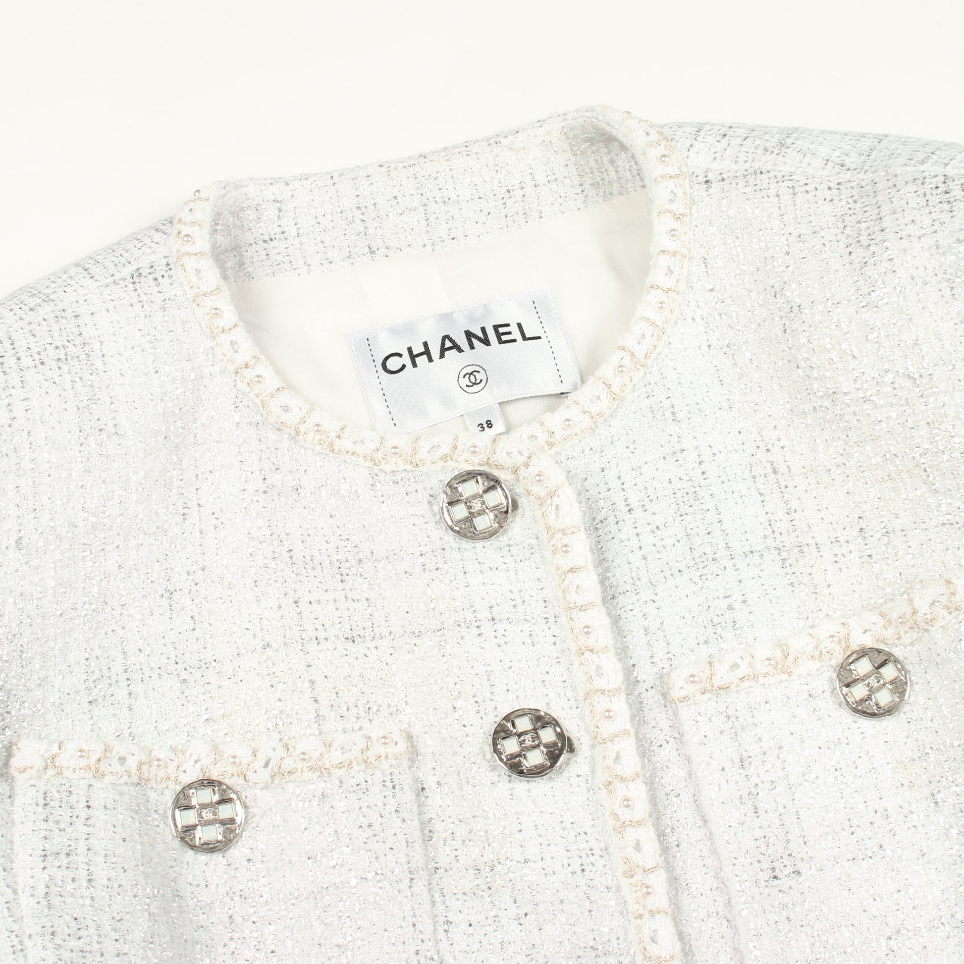 ココマークボタン ツイード ノーカラージャケット コットン オフホワイト シルバー シャネル アウター CHANEL