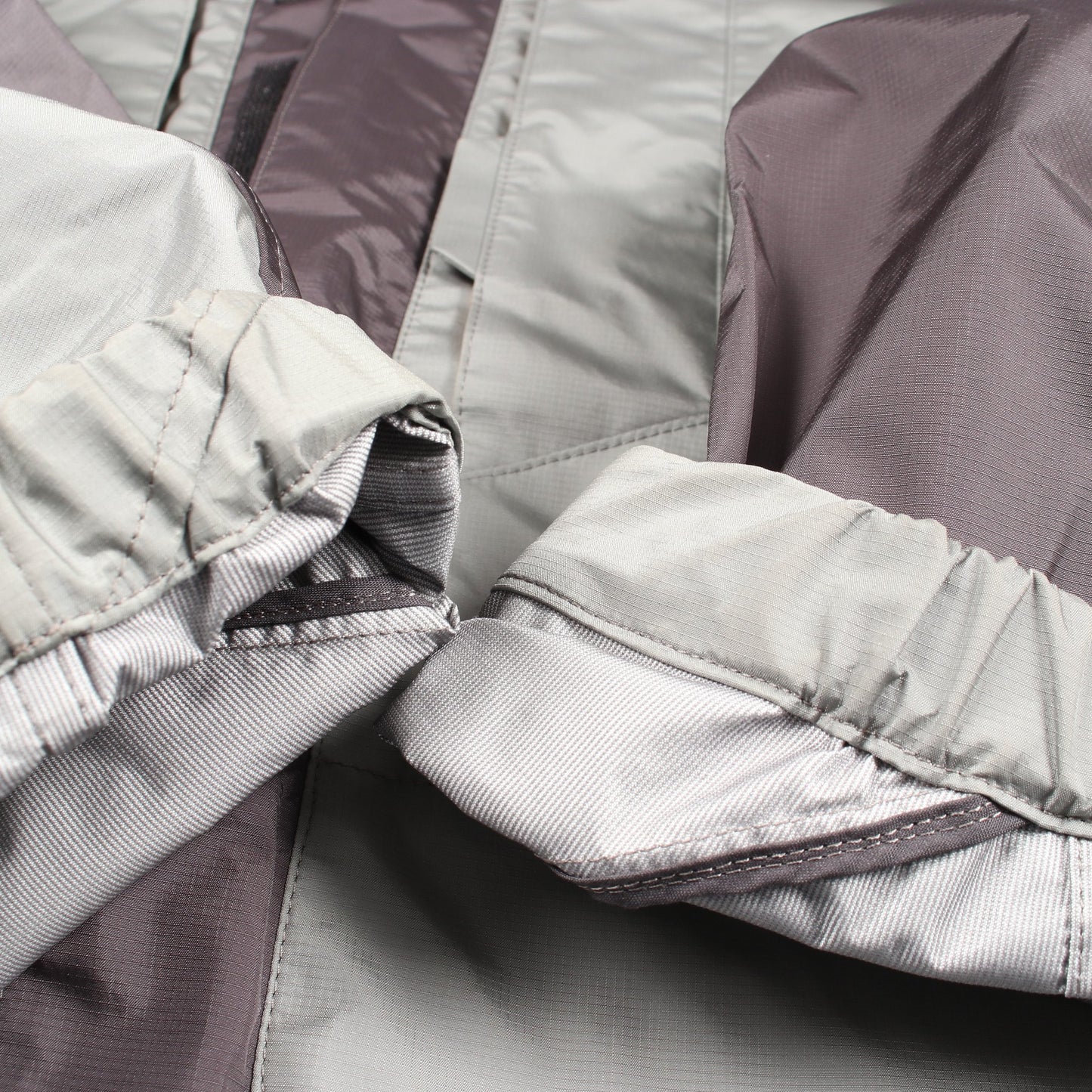eYe COMME des GARCONS JUNYA WATANABE MAN × karrimor ナイロンリップラミネート ジャケット ナイロン ダークグレー グレー フード付き アイコムデギャルソンジュンヤワタナベマン アウター eYe COMME des GARCONS JUNYA WATANABE MAN