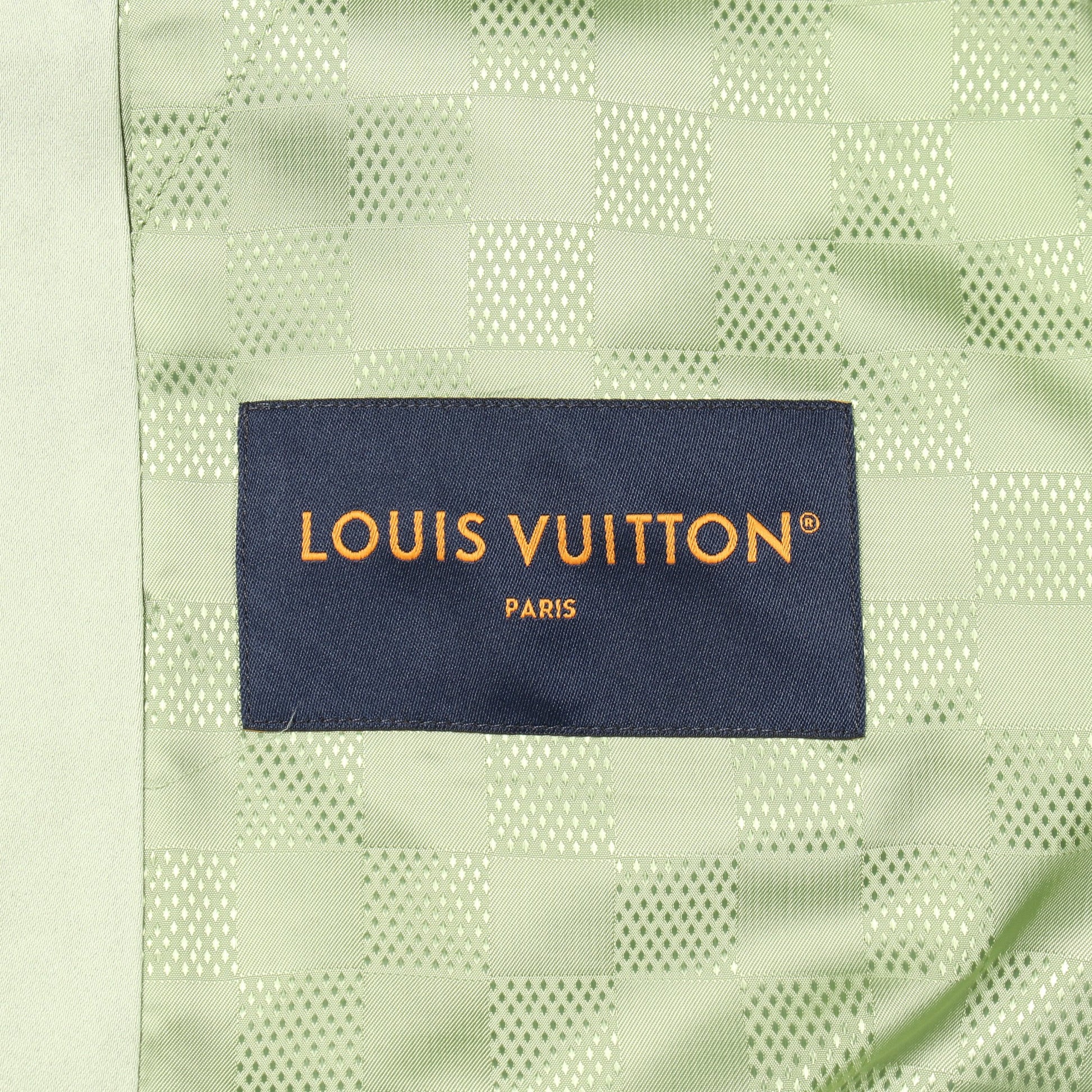 エンブロイダード ブルゾン スカジャン ボンバージャケット スパンコール ライトグリーン オフホワイト ルイヴィトン アウター LOUIS VUITTON