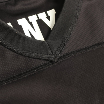 TIFFANY & Co. × Mitchell & Ness × NFL 半袖Tシャツ Vネック ブラック ターコイズブルー ティファニー トップス TIFFANY & Co.