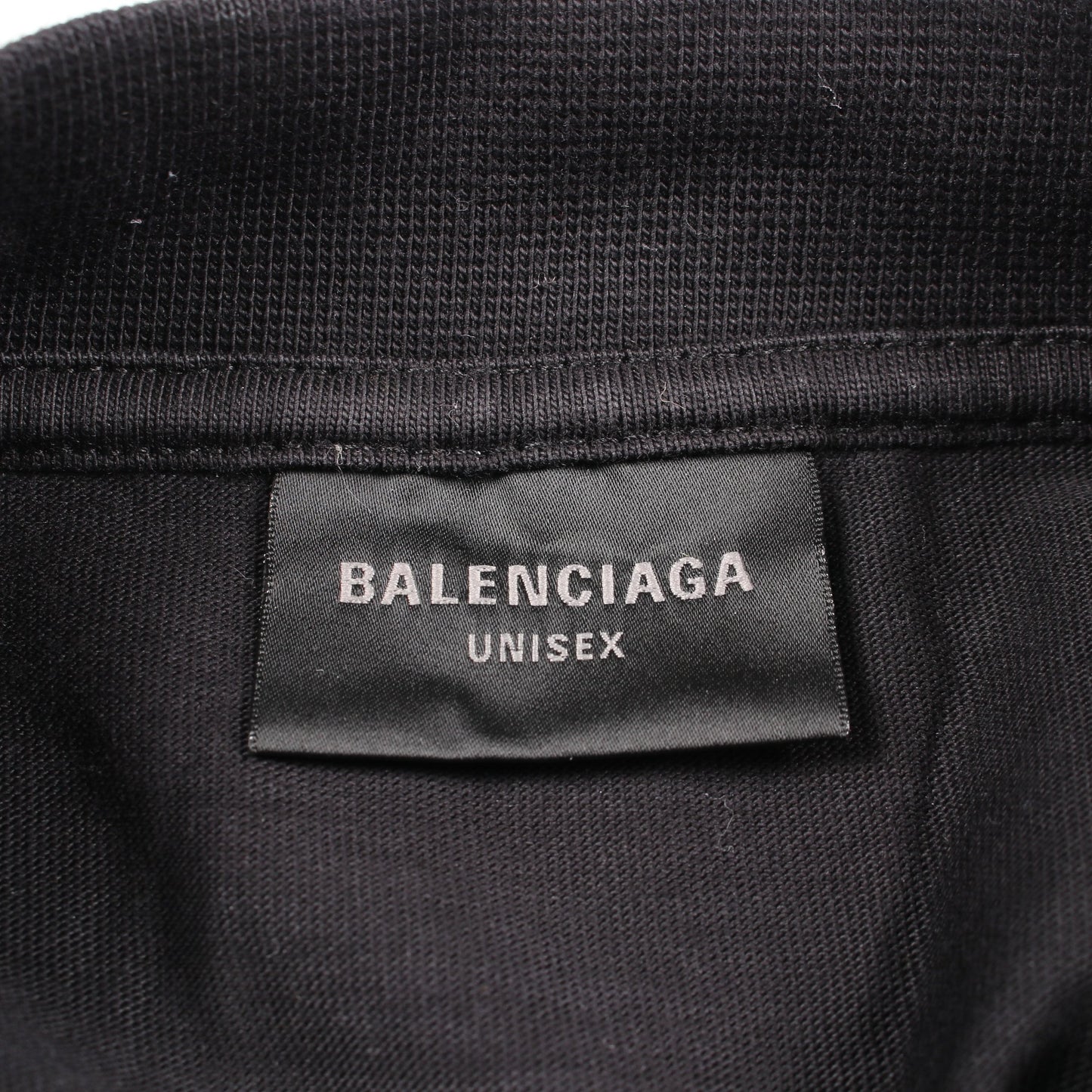 BBロゴ 半袖Tシャツ コットン ブラック ダメージ加工 ユーズド加工 バレンシアガ トップス BALENCIAGA