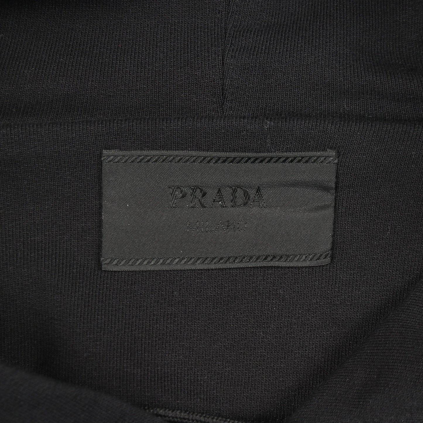 Re-Nylon プルオーバーパーカー コットン ナイロン ブラック 切替 三角プレート プラダ トップス PRADA