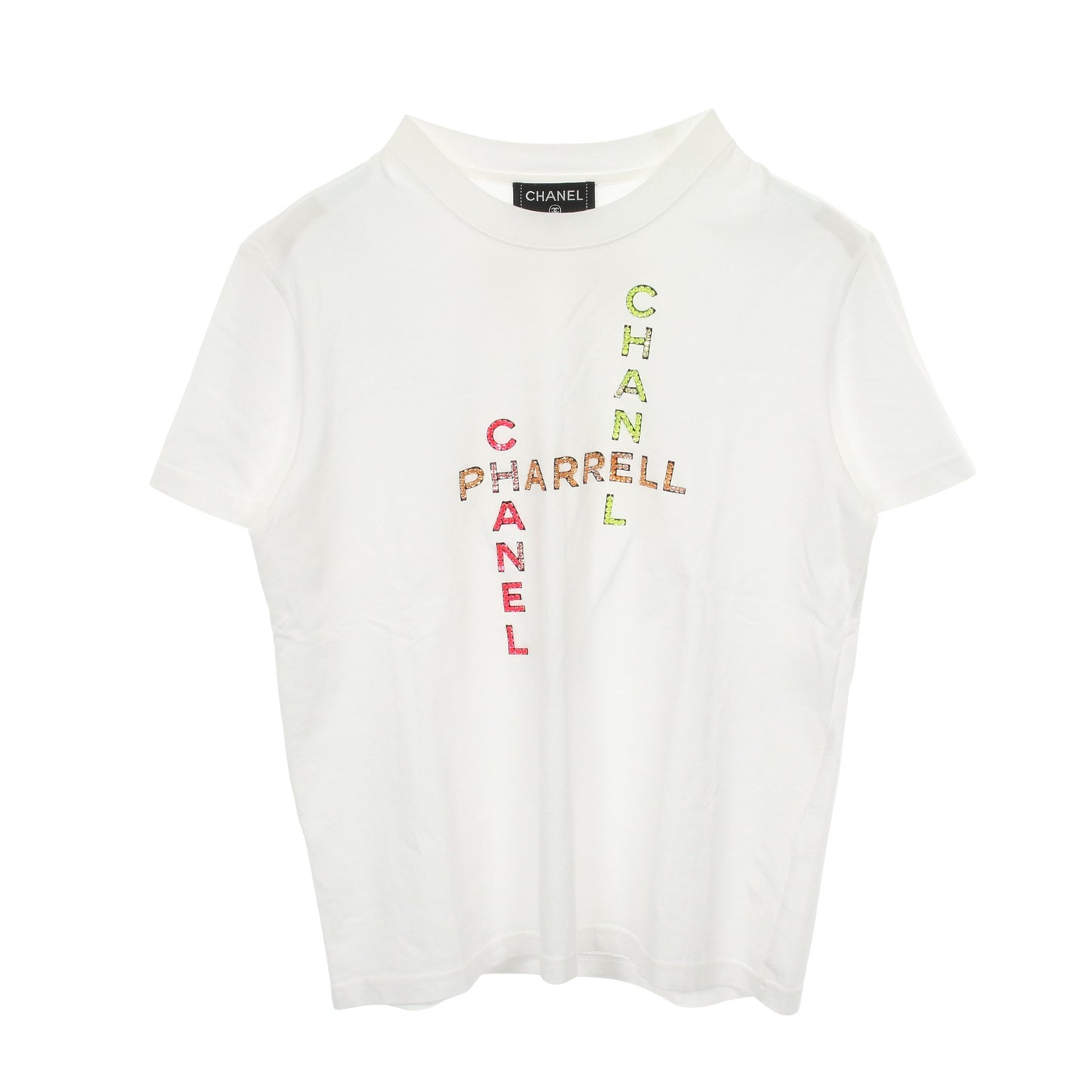 CHANEL × Pharrell Williams ロゴ 半袖Tシャツ コットン ホワイト マルチカラー ビーズ スパンコール シャネル トップス CHANEL
