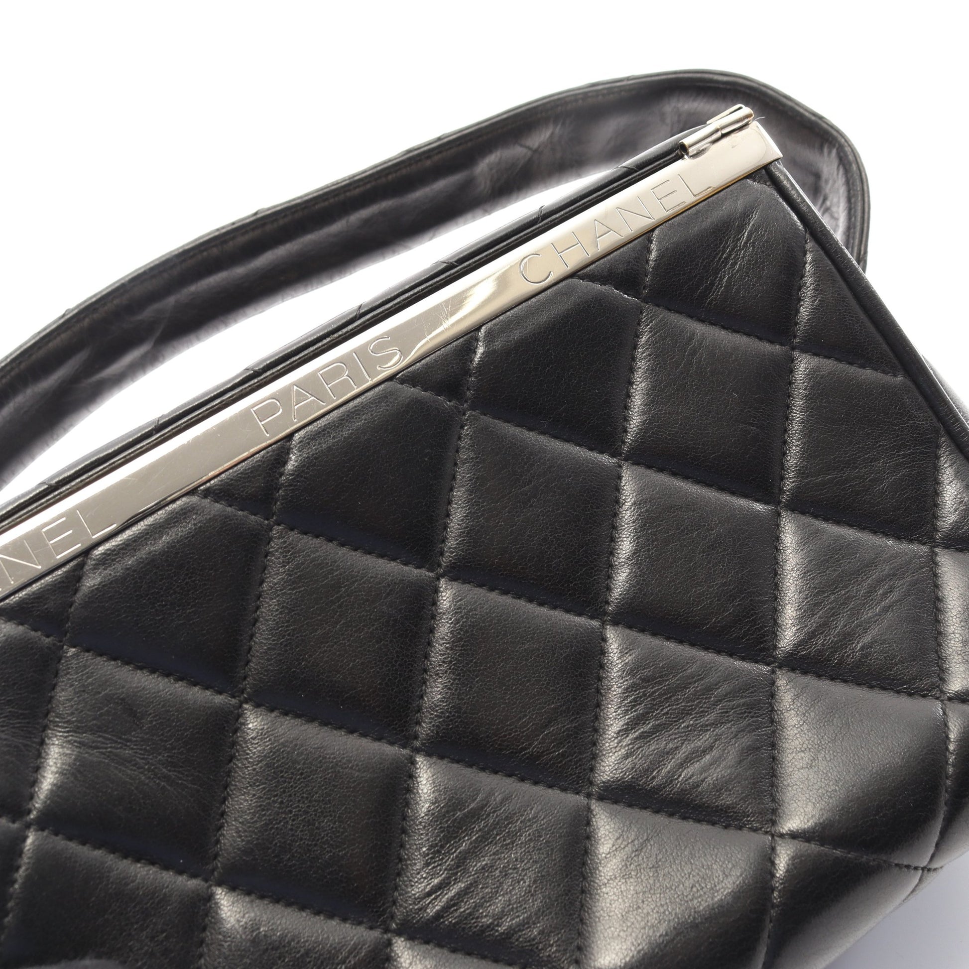 マトラッセ ハンドバッグ バニティバッグ ラムスキン ブラック シルバー金具 シャネル バッグ CHANEL