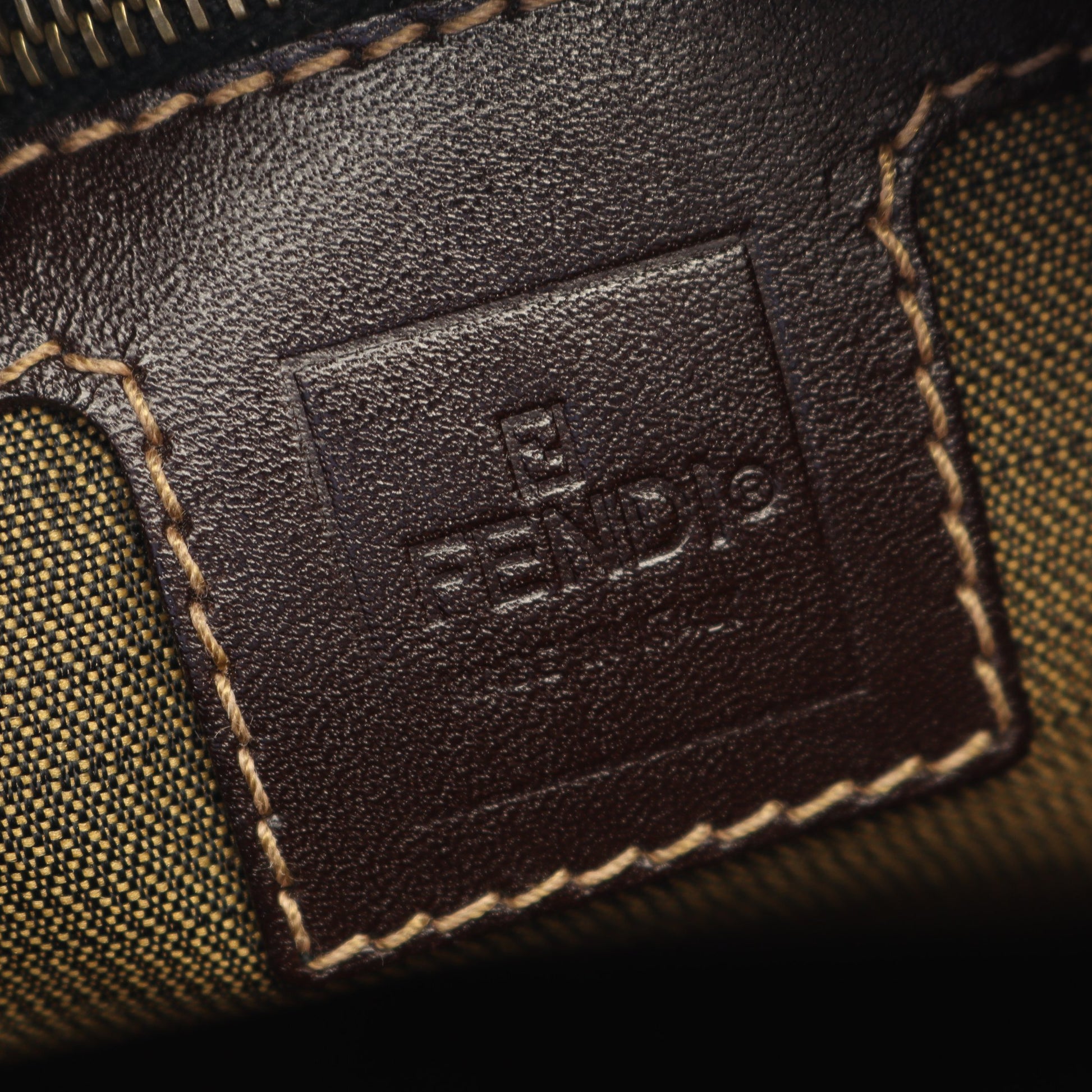 ズッカ ワンショルダーバッグ キャンバス レザー ブラウン ダークブラウン フェンディ バッグ FENDI