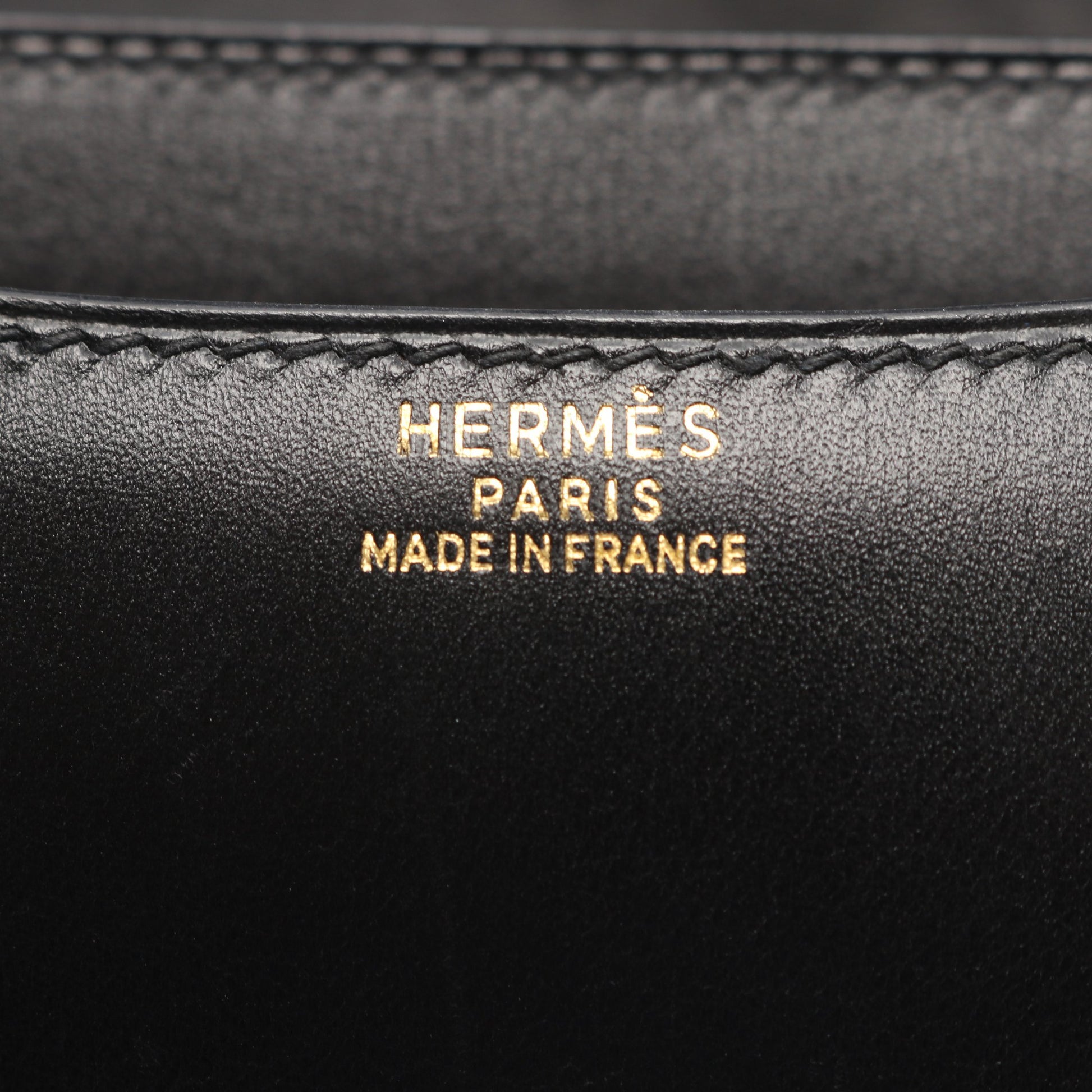 コンスタンス3 ミニ ショルダーバッグ ボックスカーフ ブラック ゴールド金具 □B刻印 エルメス バッグ HERMES