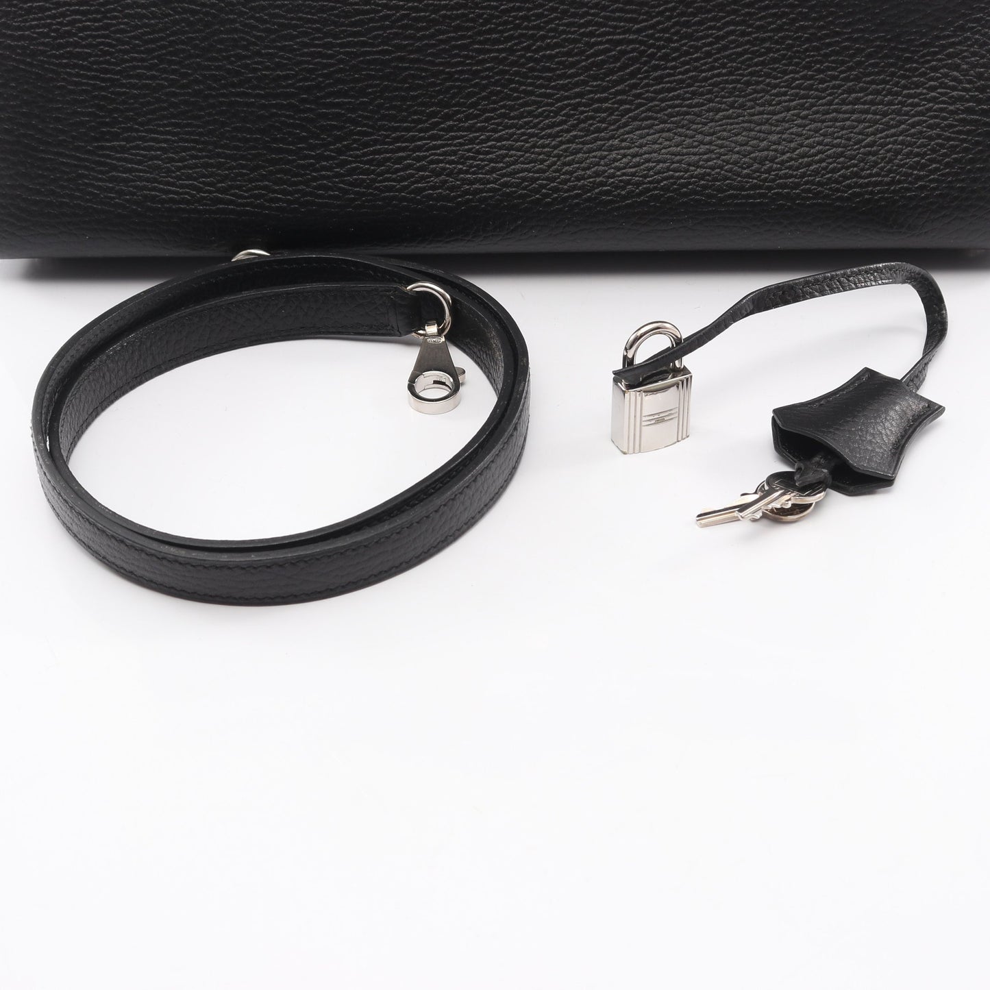 ケリー32 ハンドバッグ アルデンヌ ブラック シルバー金具 2WAY 外縫い □D刻印 エルメス バッグ HERMES