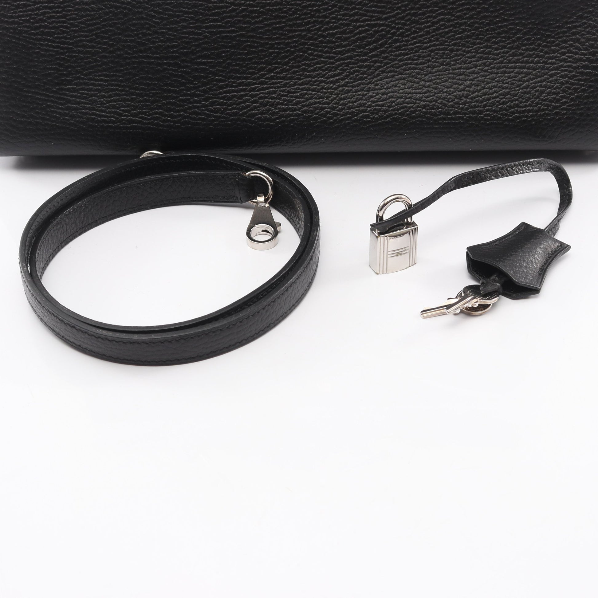 ケリー32 ハンドバッグ アルデンヌ ブラック シルバー金具 2WAY 外縫い □D刻印 エルメス バッグ HERMES