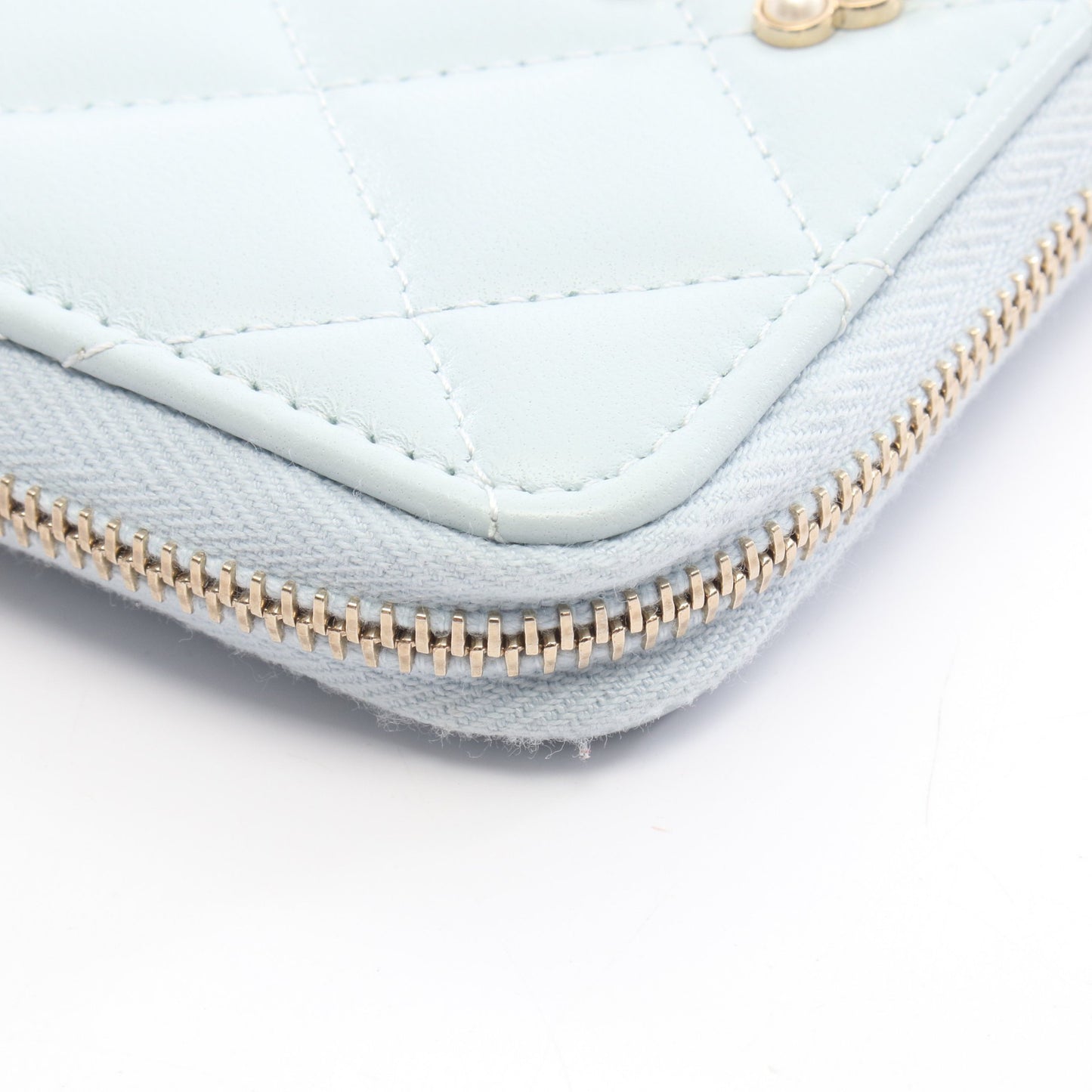 マトラッセ コインケース レザー ライトブルー ゴールド金具 シャネル