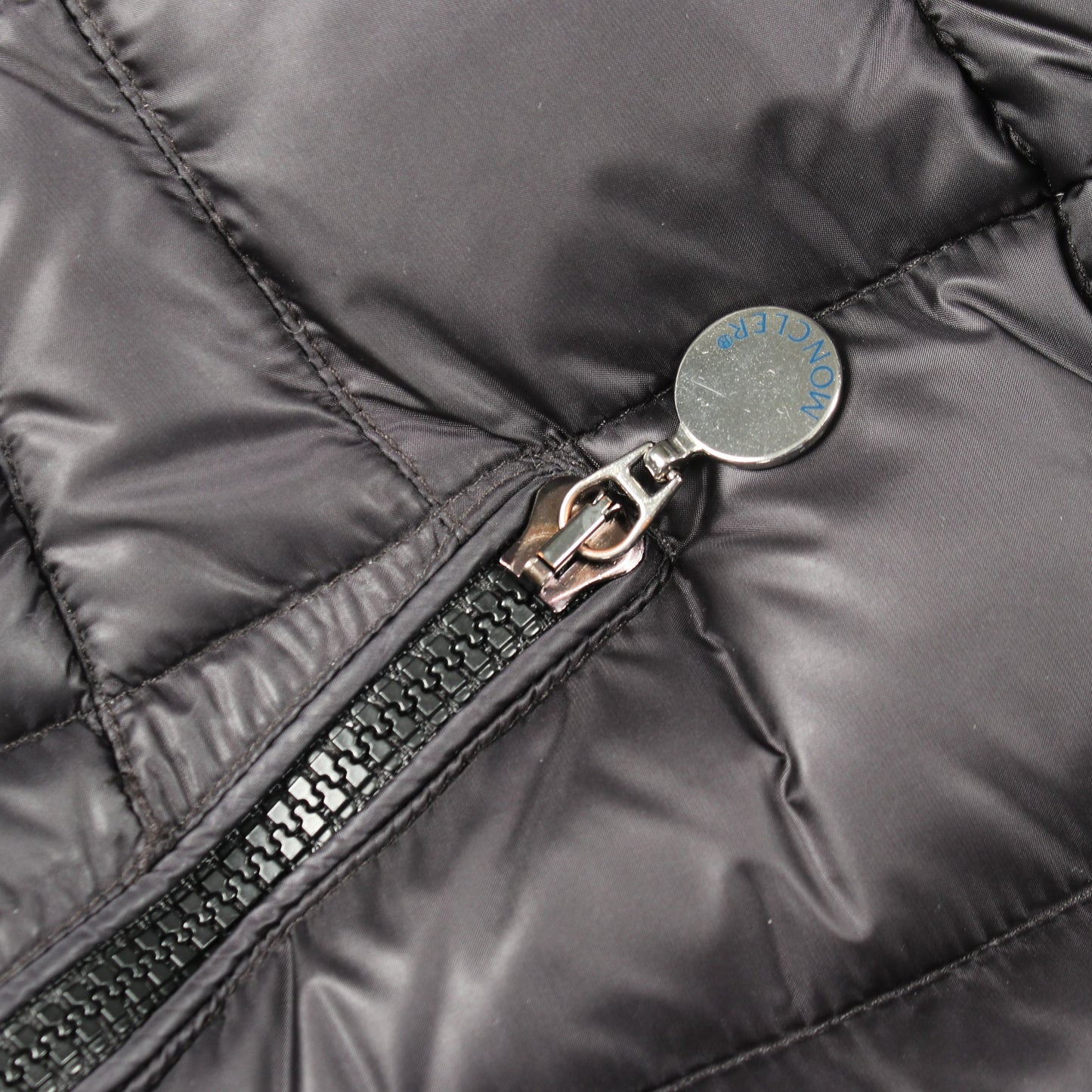 HERMINE ダウンコート ナイロン ブラック モンクレール アウター MONCLER