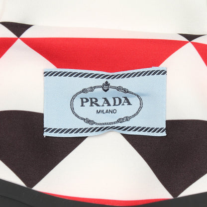 トライアングルパターン ジップアップパーカー ジャケット エラスタン ホワイト レッド ブラック プラダ アウター PRADA