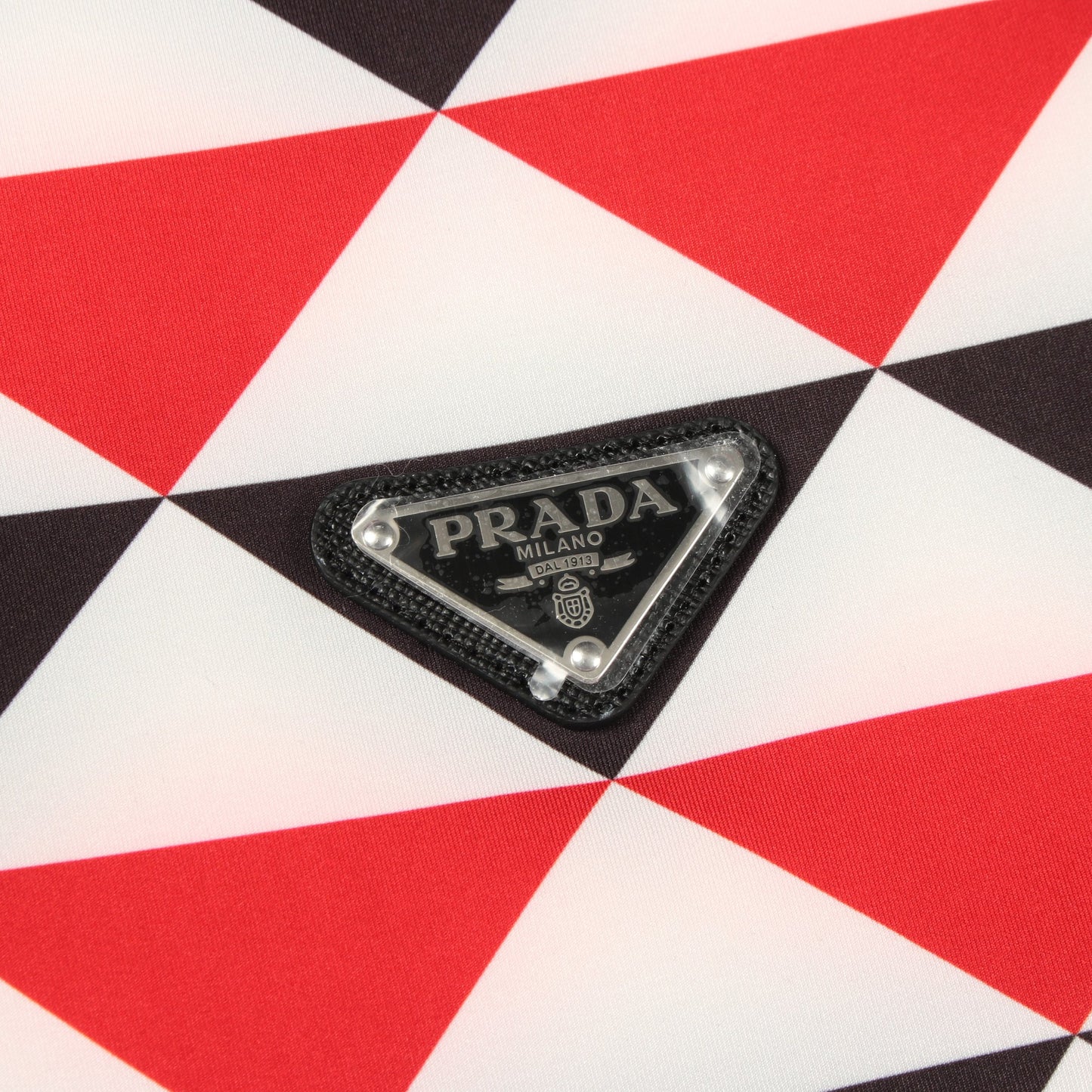 トライアングルパターン ジップアップパーカー ジャケット エラスタン ホワイト レッド ブラック プラダ アウター PRADA