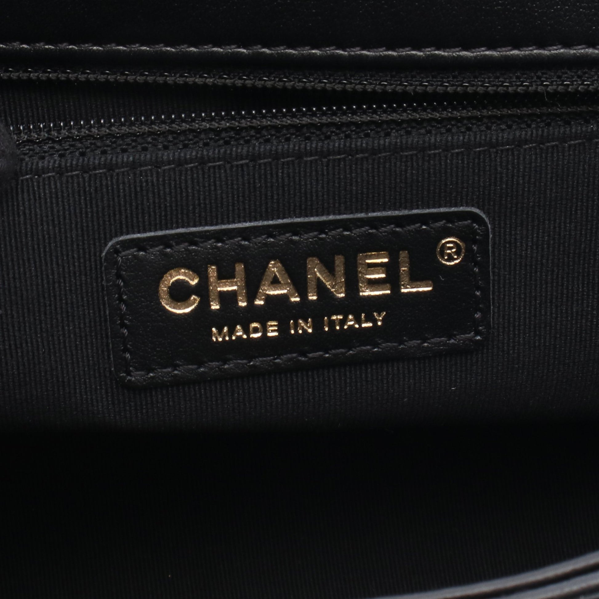 マトラッセ チェーンショルダーバッグ レザー ブラック ゴールド金具 シャネル バッグ CHANEL