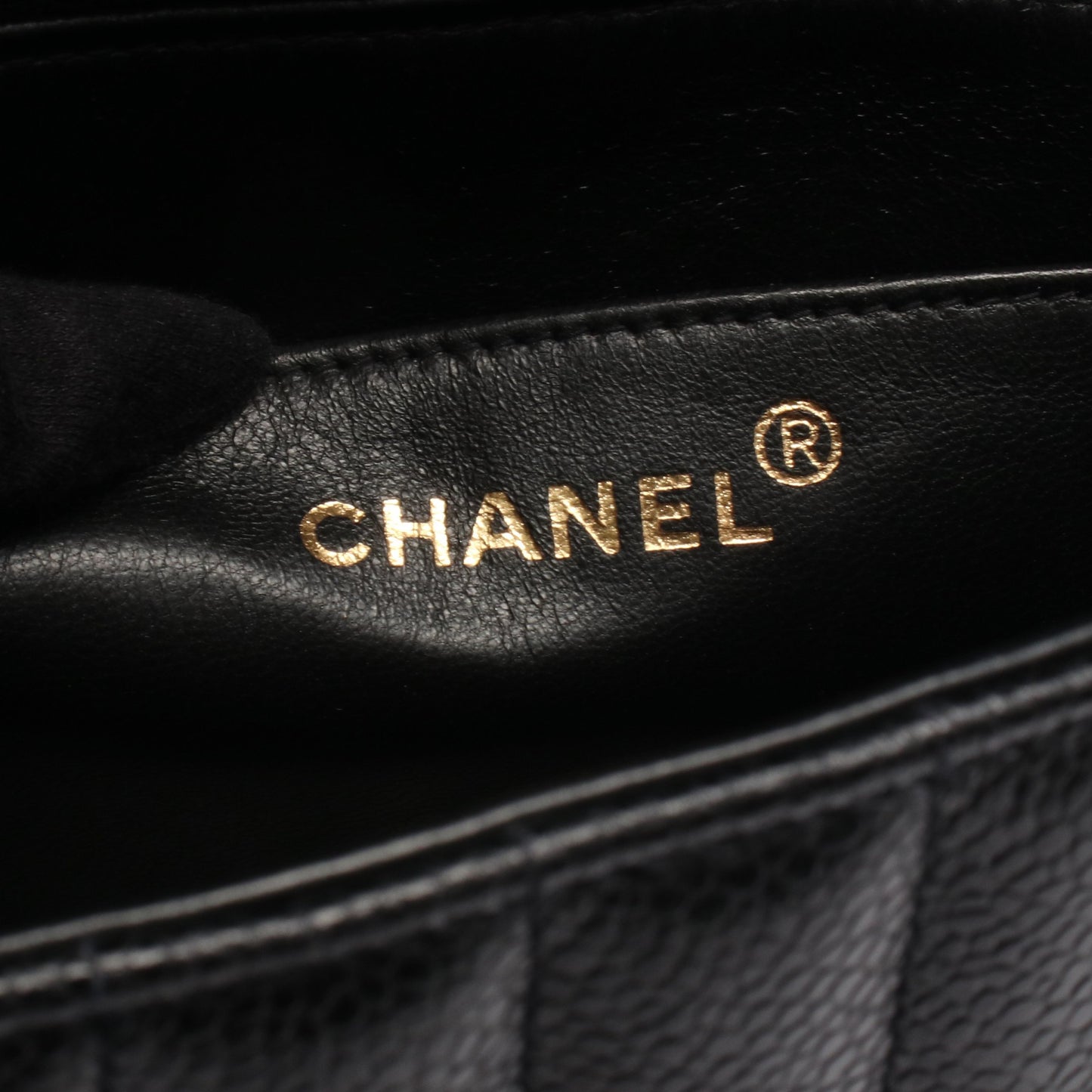 マドモアゼル チェーンショルダーバッグ キャビアスキン ブラック ゴールド金具 シャネル バッグ CHANEL