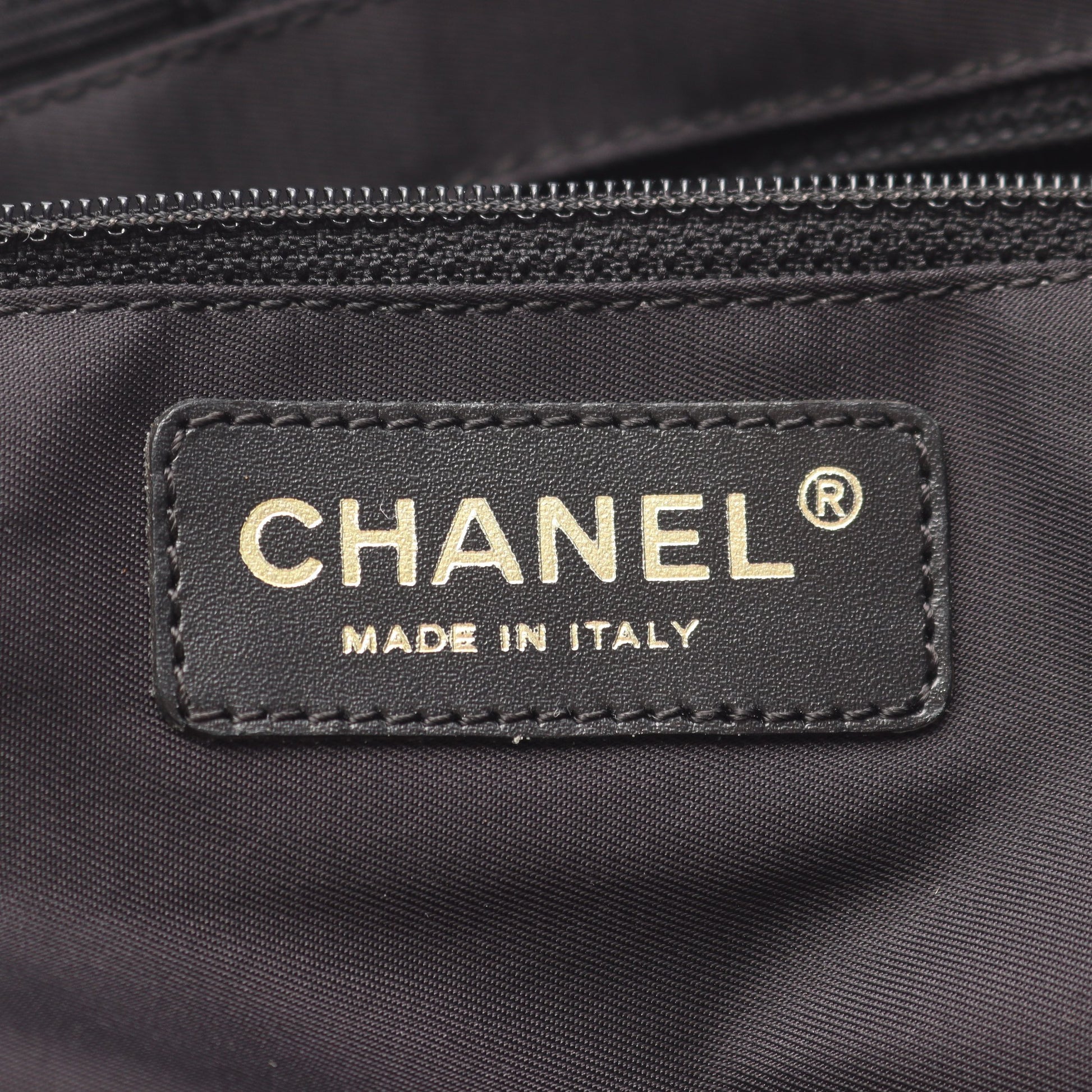 ニュートラベルラインMM ハンドバッグ トートバッグ ナイロンキャンバス レザー ブラック ゴールド金具 シャネル バッグ CHANEL
