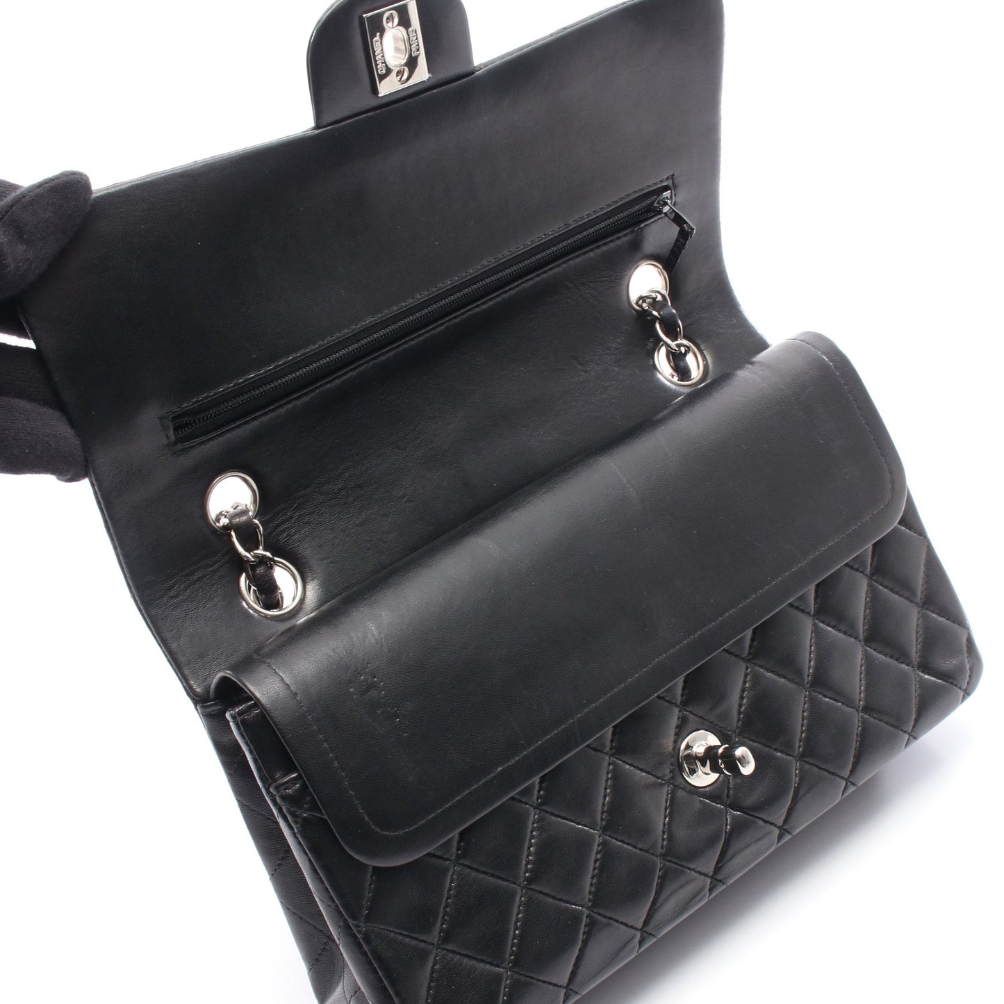 マトラッセ Wフラップ Wチェーンショルダーバッグ ラムスキン ブラック シルバー金具 シャネル バッグ CHANEL