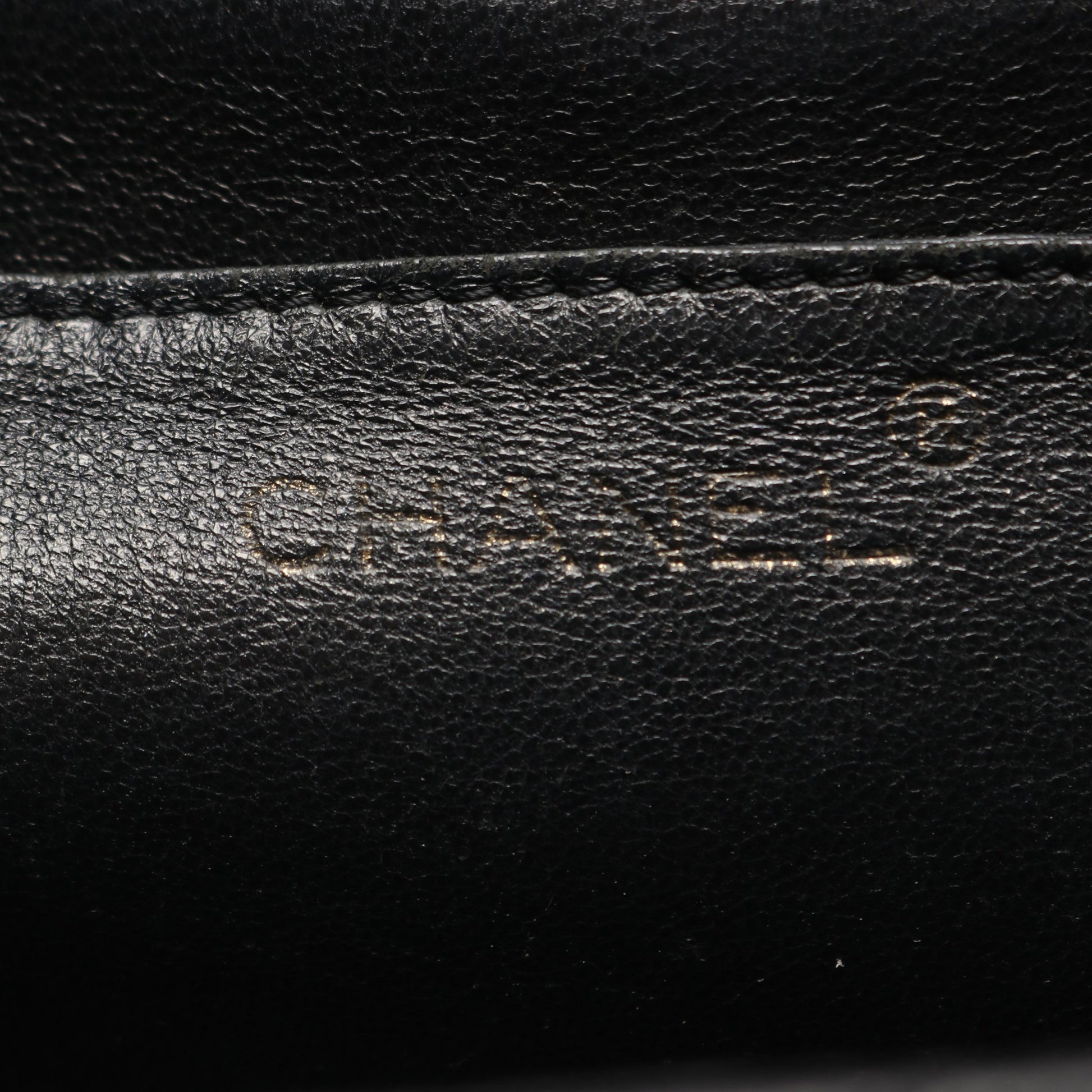 マトラッセ ハンドバッグ キャビアスキン ブラック ゴールド金具 シャネル バッグ CHANEL