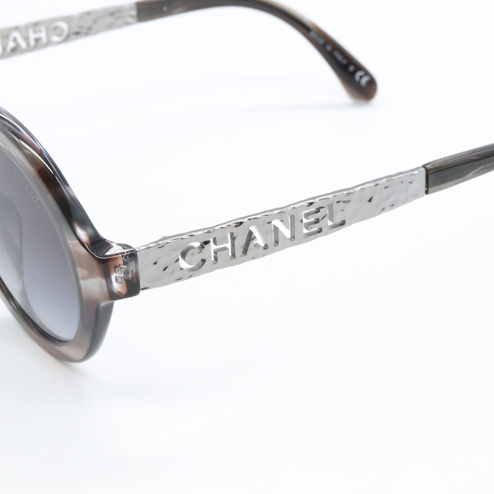 サングラス サングラス グレー シャネル 財布・小物 CHANEL