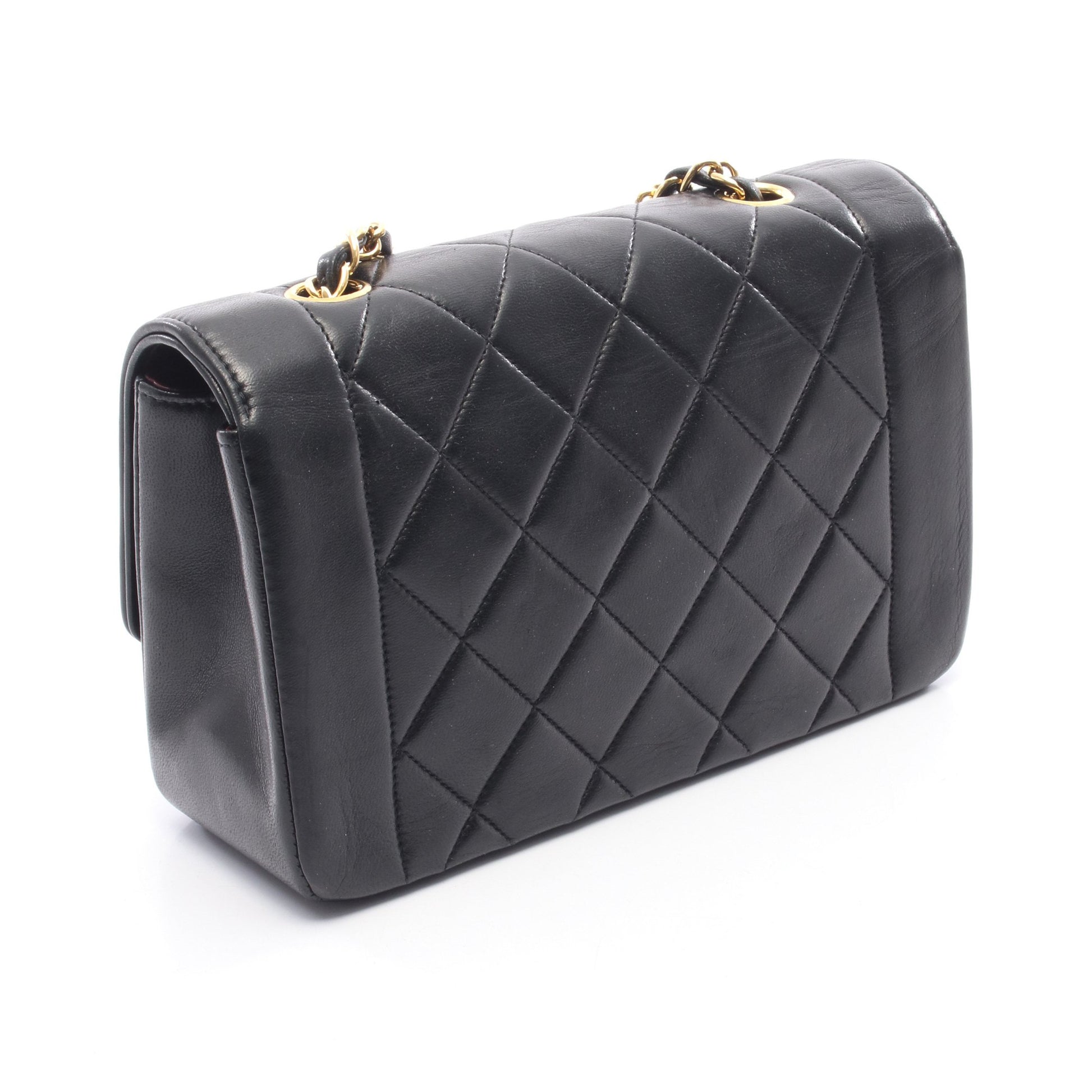 マトラッセ ダイアナフラップ チェーンショルダーバッグ ラムスキン ブラック ゴールド金具 シャネル バッグ CHANEL