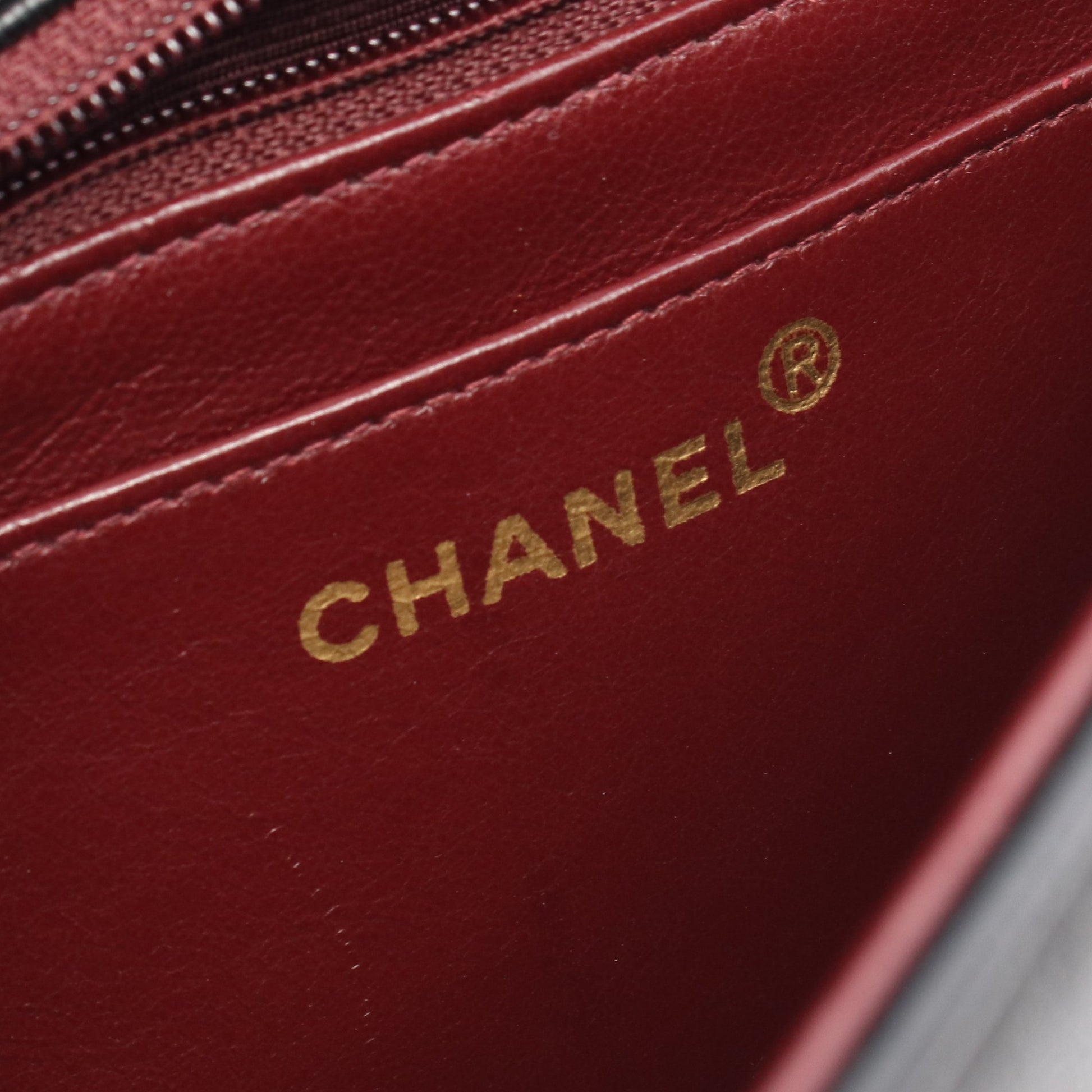 マトラッセ ダイアナフラップ チェーンショルダーバッグ ラムスキン ブラック ゴールド金具 シャネル バッグ CHANEL