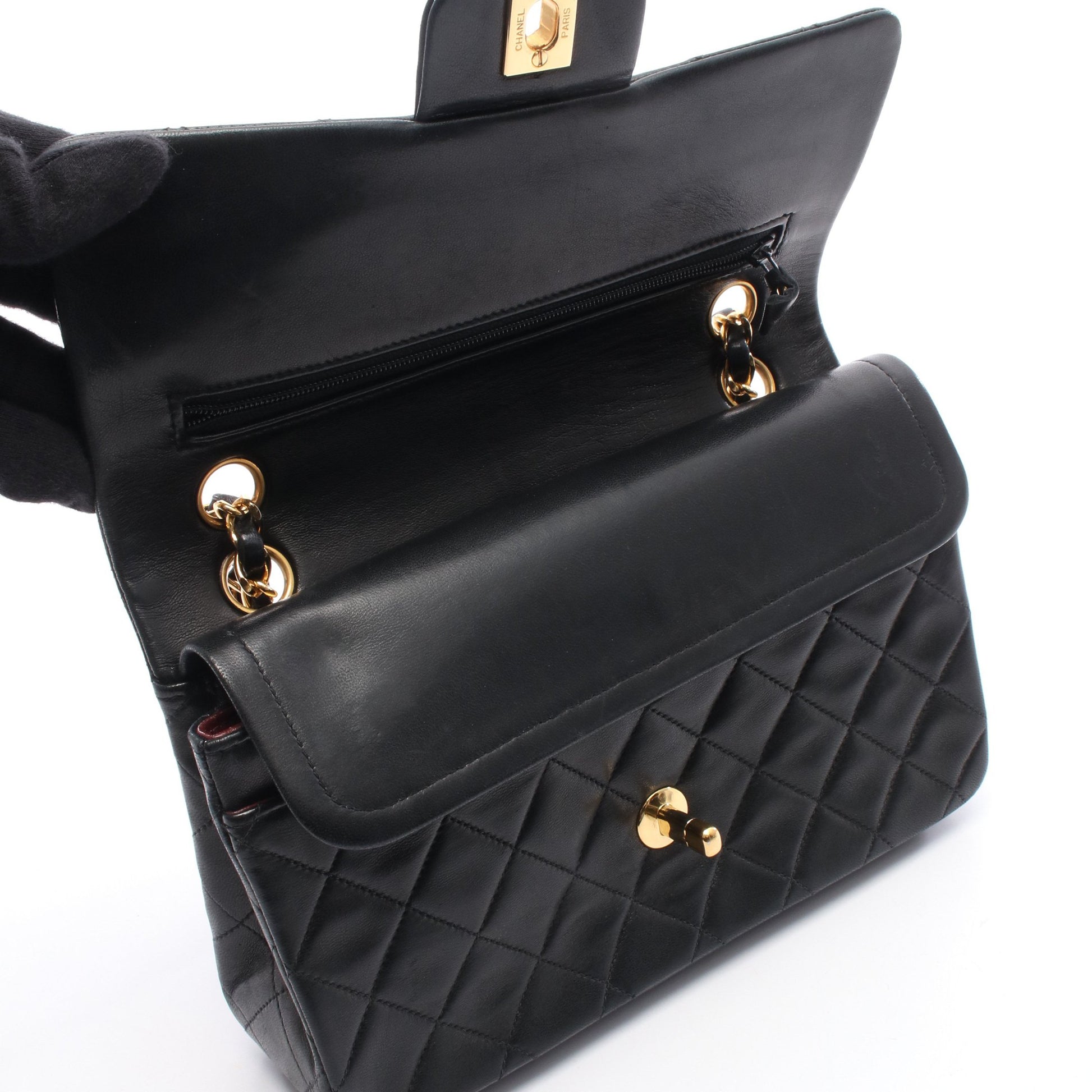 マトラッセ Wフラップ Wチェーンショルダーバッグ ラムスキン ブラック ゴールド金具 シャネル バッグ CHANEL
