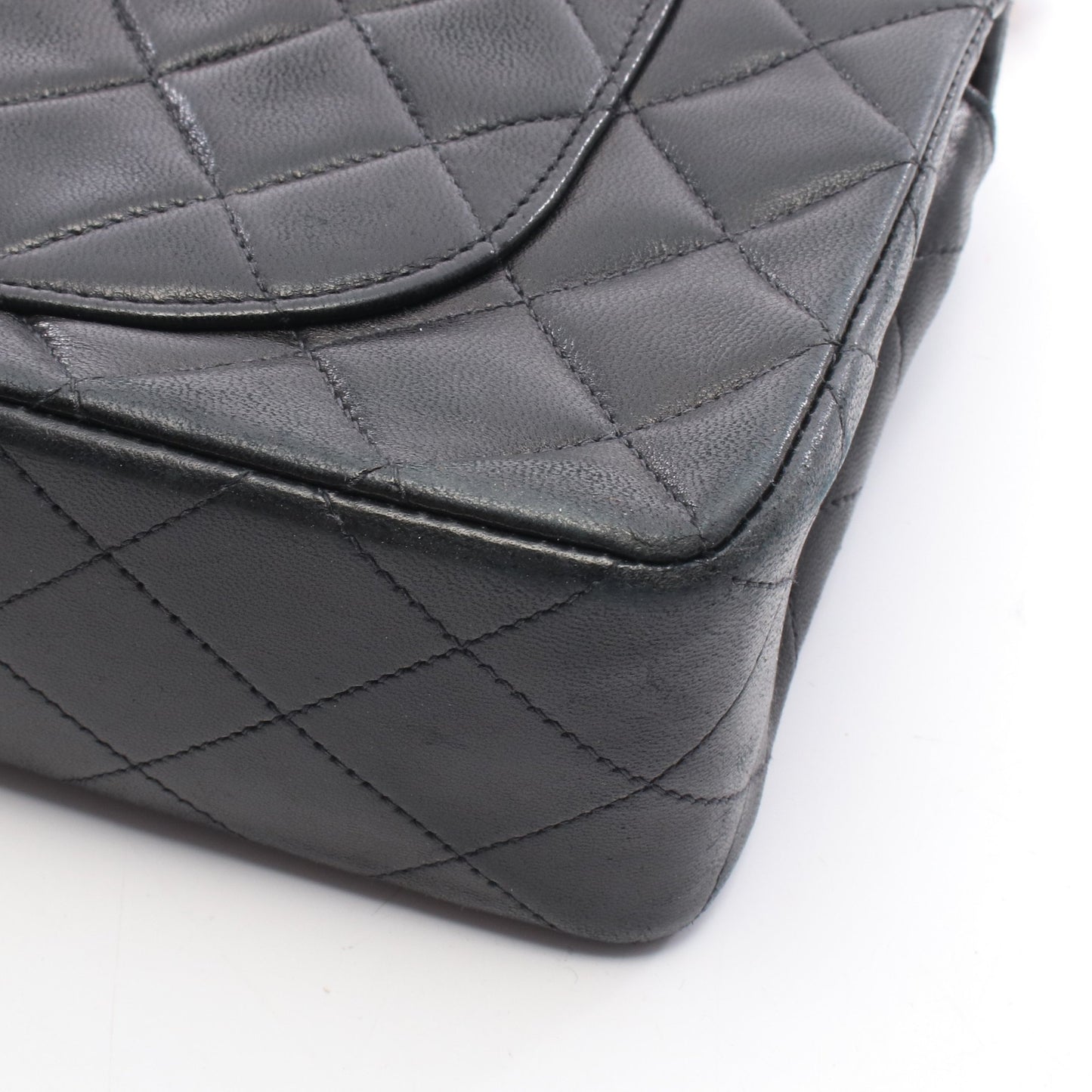 マトラッセ Wフラップ Wチェーンショルダーバッグ ラムスキン ブラック ゴールド金具 シャネル バッグ CHANEL