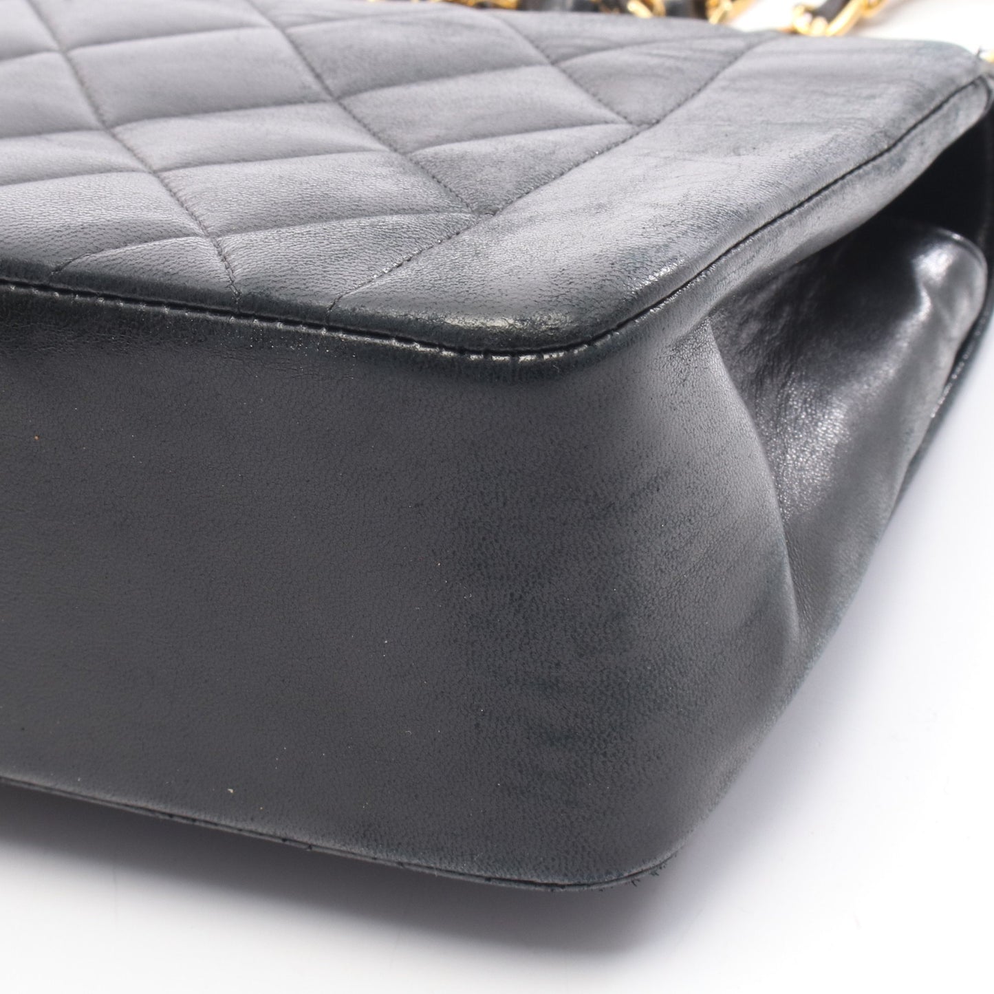 マトラッセ ダイアナフラップ チェーンショルダーバッグ ラムスキン ブラック ゴールド金具 シャネル バッグ CHANEL