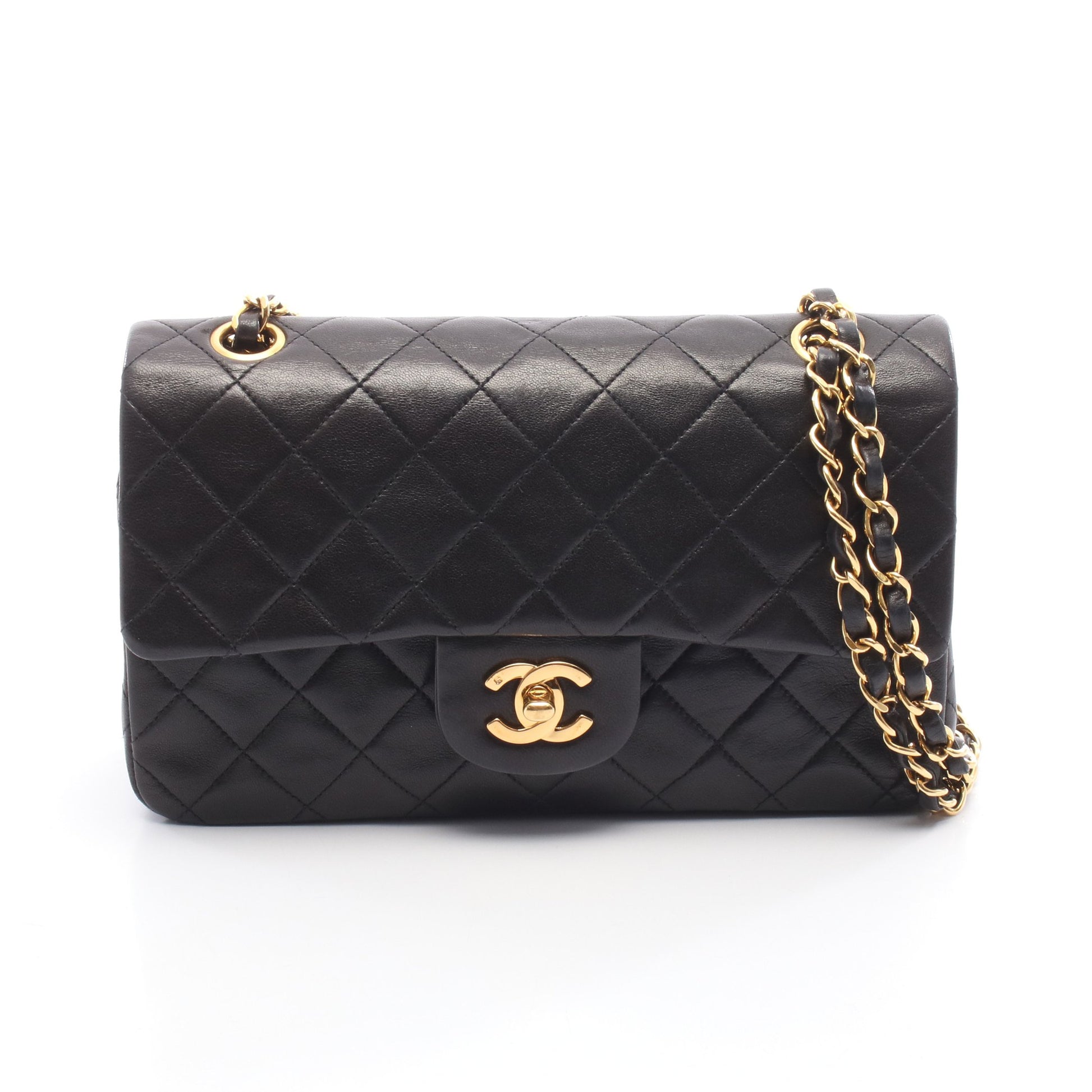 マトラッセ Wフラップ Wチェーンショルダーバッグ ラムスキン ブラック ゴールド金具 シャネル バッグ CHANEL