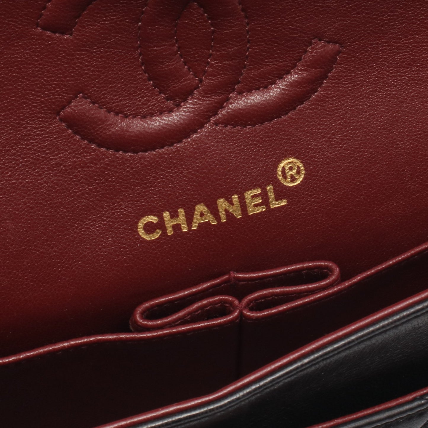 マトラッセ Wフラップ Wチェーンショルダーバッグ ラムスキン ブラック ゴールド金具 シャネル バッグ CHANEL