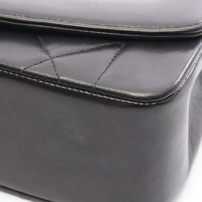 マトラッセ ダイアナフラップ チェーンショルダーバッグ ラムスキン ブラック ゴールド金具 シャネル