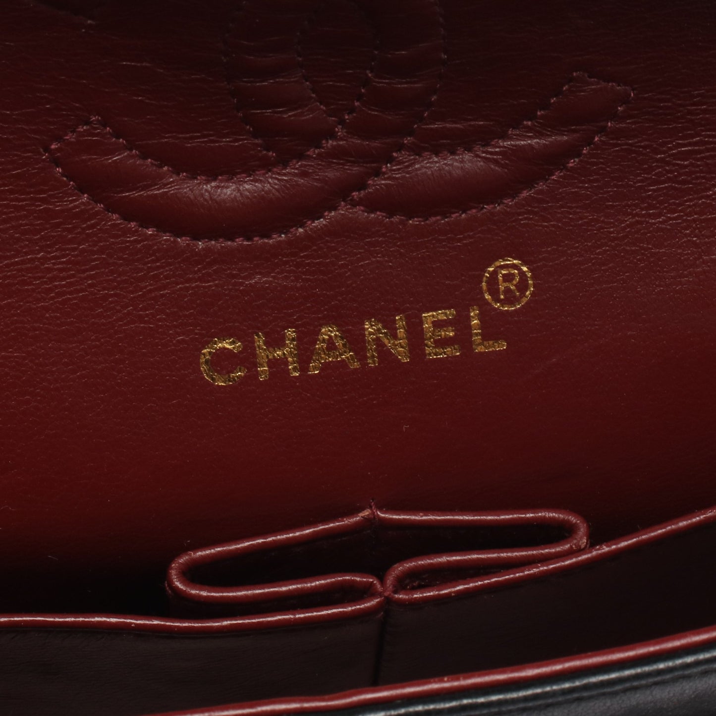 マトラッセ Wフラップ Wチェーンショルダーバッグ ラムスキン ブラック ゴールド金具 シャネル バッグ CHANEL
