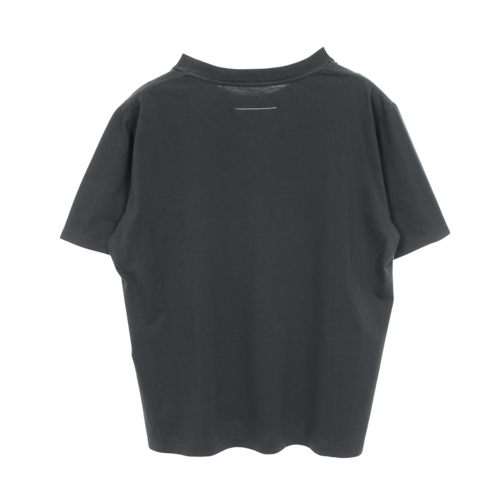 MM6 エムエムシックス 半袖Tシャツ テープドラベル ナンバリングロゴ テープドラベル ナンバリングロゴ 半袖Tシャツ コットン ブラック