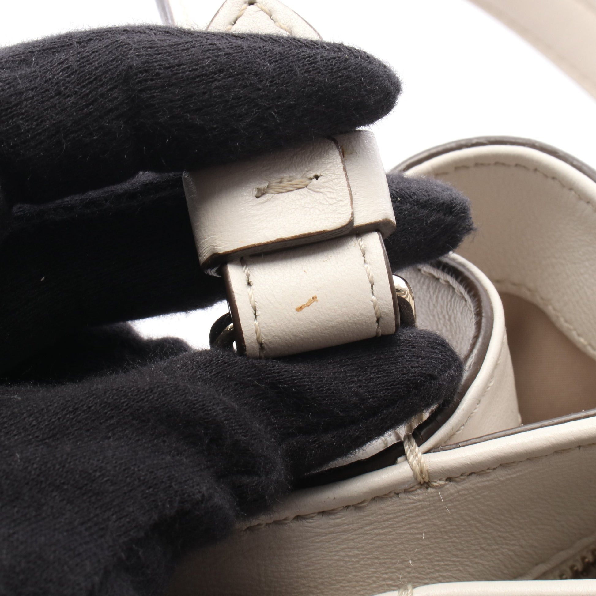フラワーバッグ ショルダーバッグ レザー ホワイト トッズ バッグ TOD'S