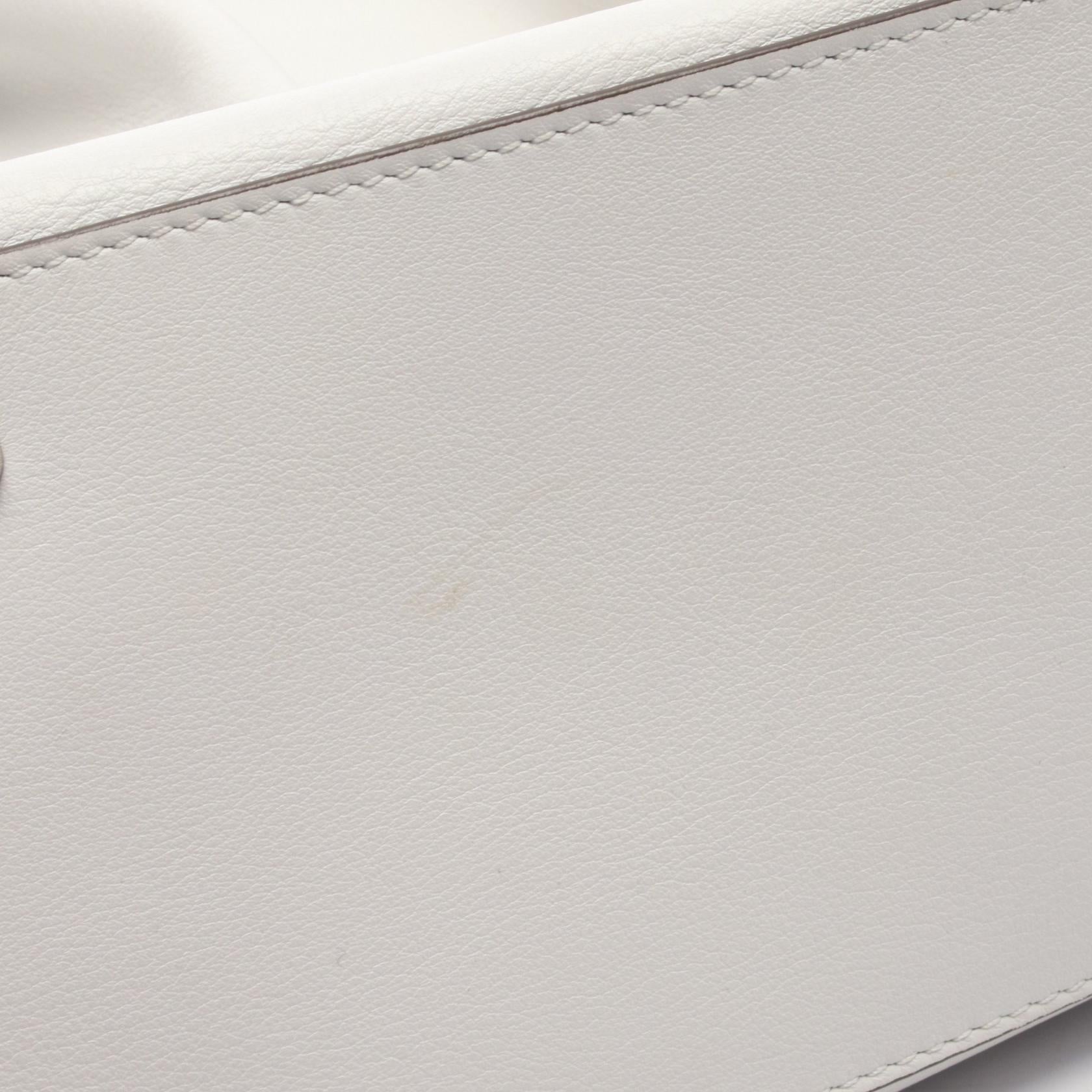 フラワーバッグ スタッズ ショルダーバッグ レザー ホワイト トッズ バッグ TOD'S