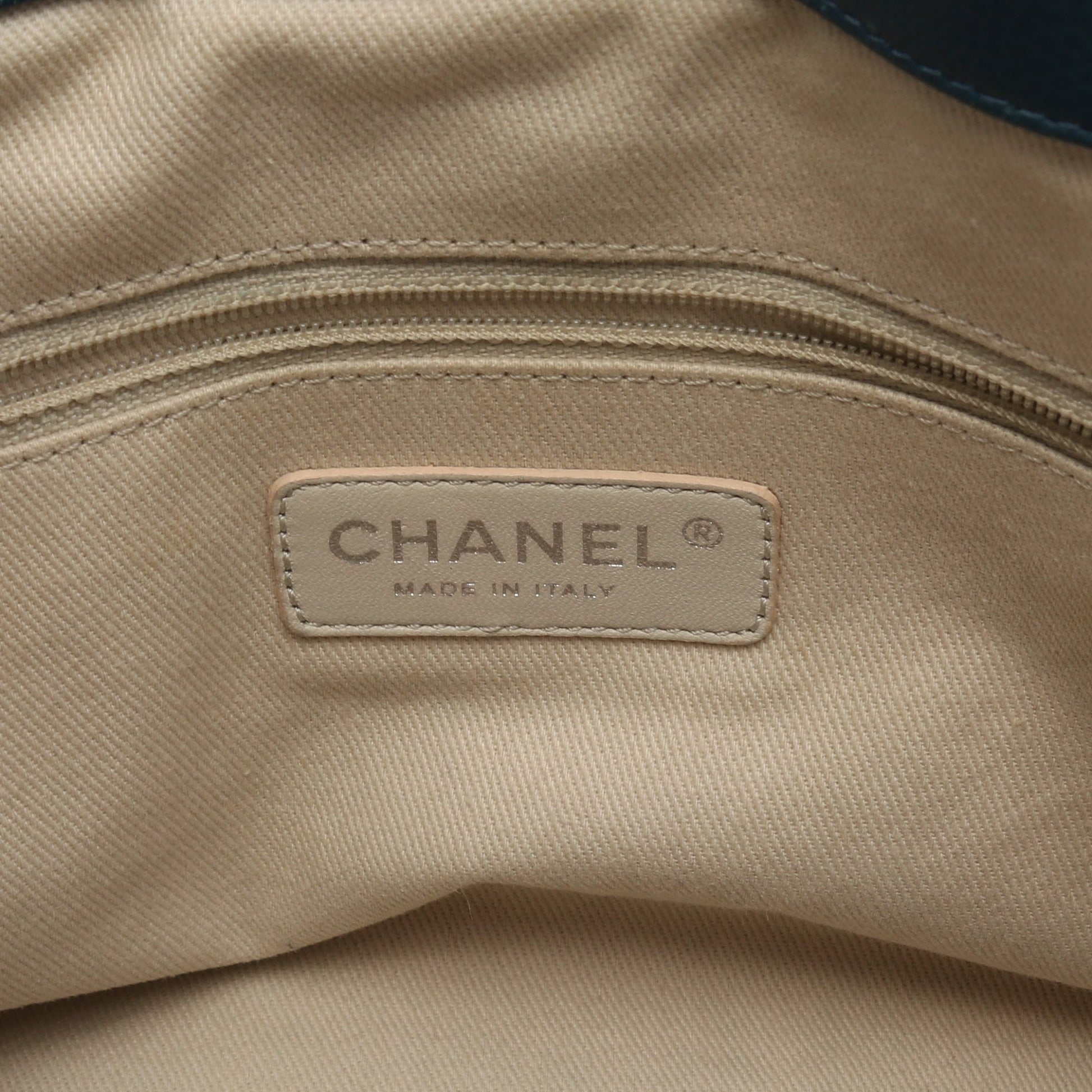 マトラッセ チェーンショルダーバッグ チェーントートバッグ キャビアスキン ブルー シルバー金具 シャネル バッグ CHANEL