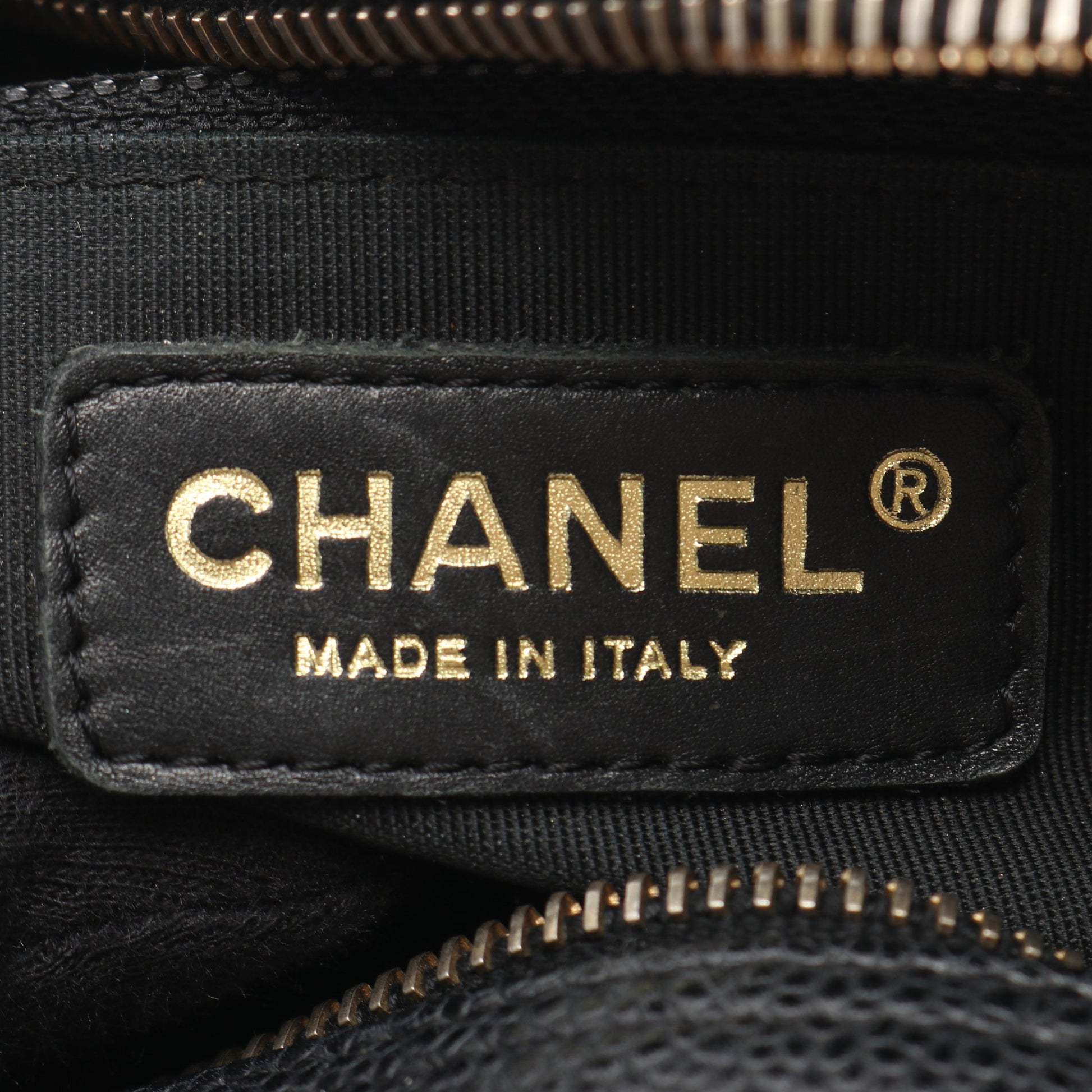マトラッセ ハンドバッグ ミニボストンバッグ キャビアスキン ブラック ゴールド金具 シャネル バッグ CHANEL