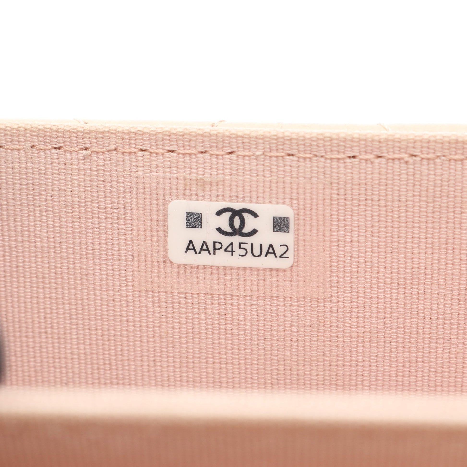 ミニマトラッセ チェーンショルダーバッグ キャビアスキン ピンクベージュ ゴールド金具 シャネル バッグ CHANEL