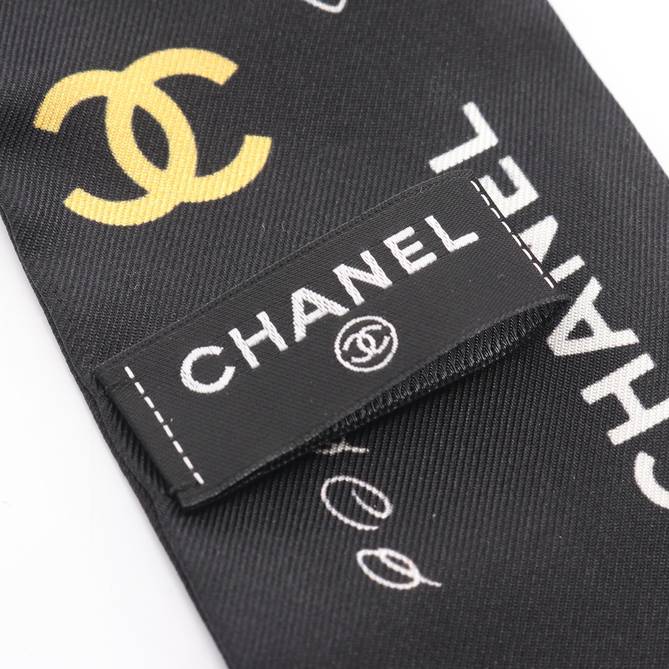 希少　CHANEL シャネル シルク スカーフ マルチ ココマーク 希少 CHANEL シャネル シルク スカーフ マルチ ココマーク 【公式通販】