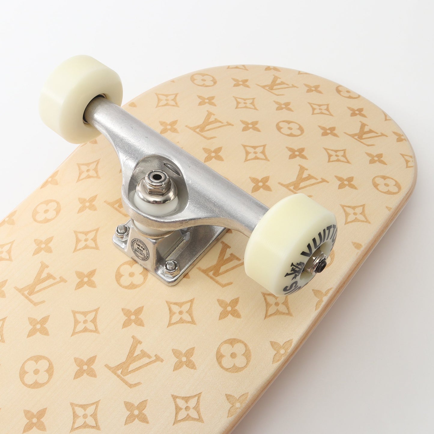 スケートボード モノグラム インテリア ウッド ベージュ ルイヴィトン 財布・小物 LOUIS VUITTON