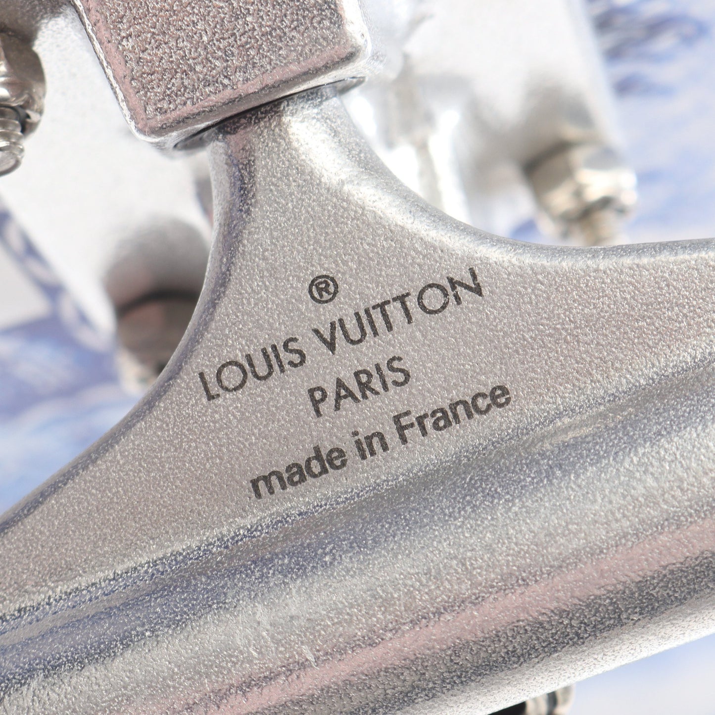 モノグラム バンダナ スケートボード インテリア ウッド ネイビー ダークブルー ホワイト ルイヴィトン 財布・小物 LOUIS VUITTON